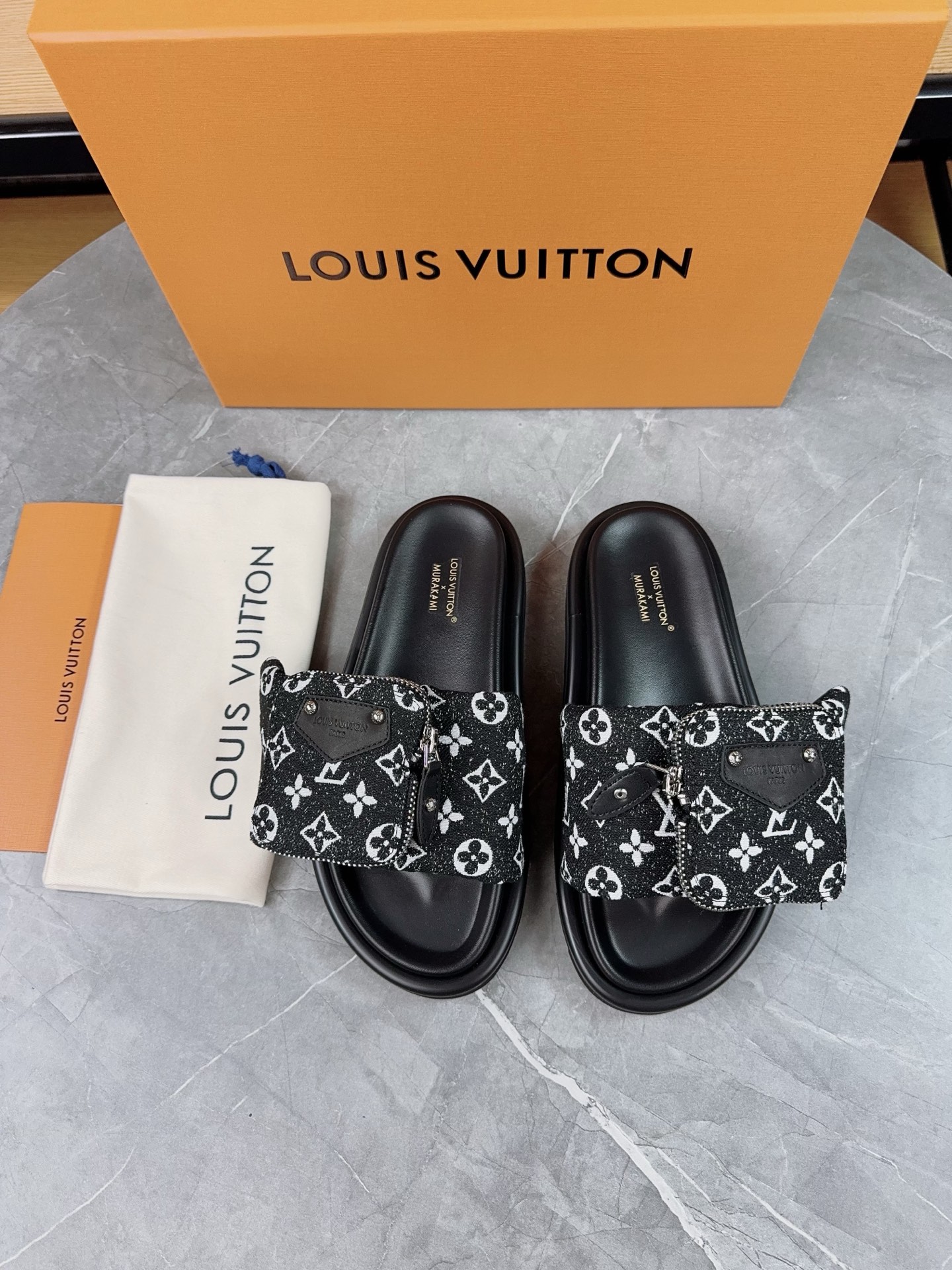 Louis Vuitton Pool Pillow Comfort Flat Sandal Monogram Fabric Black 6 i1739962543494 2085 0 4