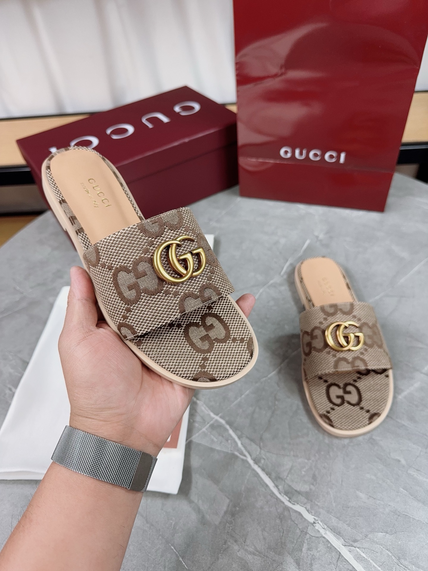 Gucci Women's Flat Sandals with Beige GG Motif 7 i1741067103108 9411 0 5