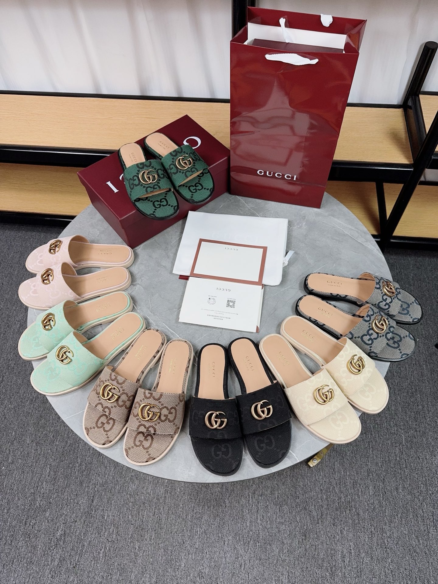 Gucci Women's Flat Sandals with Beige GG Motif and Leather Sole 10 i1741067104878 5206 0 0