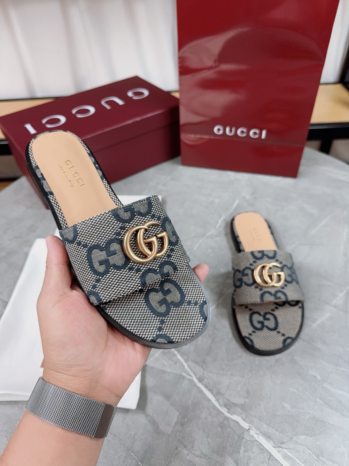 Gucci Women's Flat Sandals with GG Canvas - Comfortable & Stylish Flats 8 i1741067135316 6111 0 6