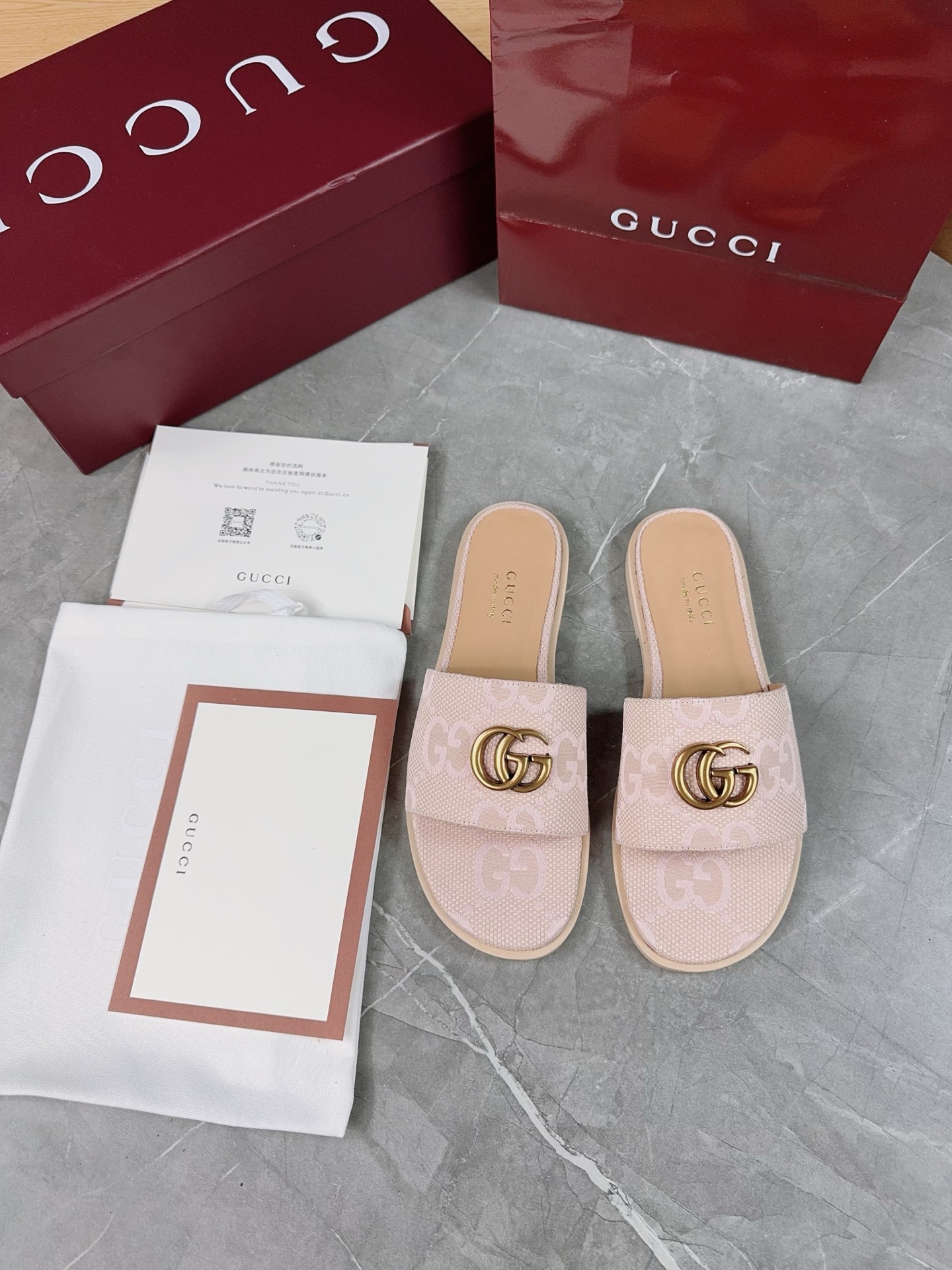 Gucci Women's Flat Pink GG Slides Sandals, Iconic Style & Comfort for Ladies 8 i1741067177348 2627 0 7