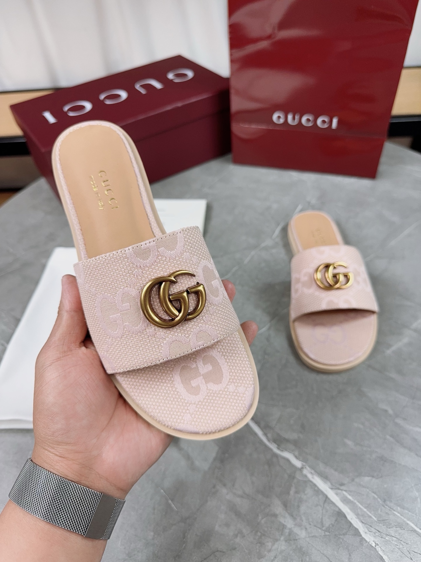 Gucci Women's Flat Pink GG Slides Sandals, Iconic Style & Comfort for Ladies 9 i1741067177383 1162 0 8