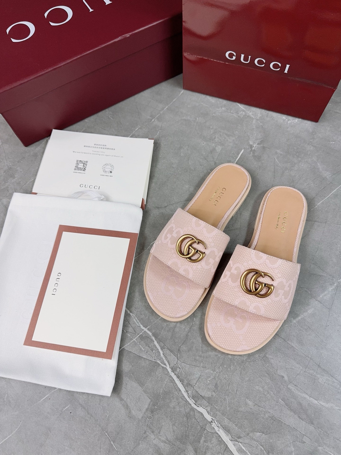 Gucci Women's Flat Pink GG Slides Sandals, Iconic Style & Comfort for Ladies 7 i1741067177955 286 0 6