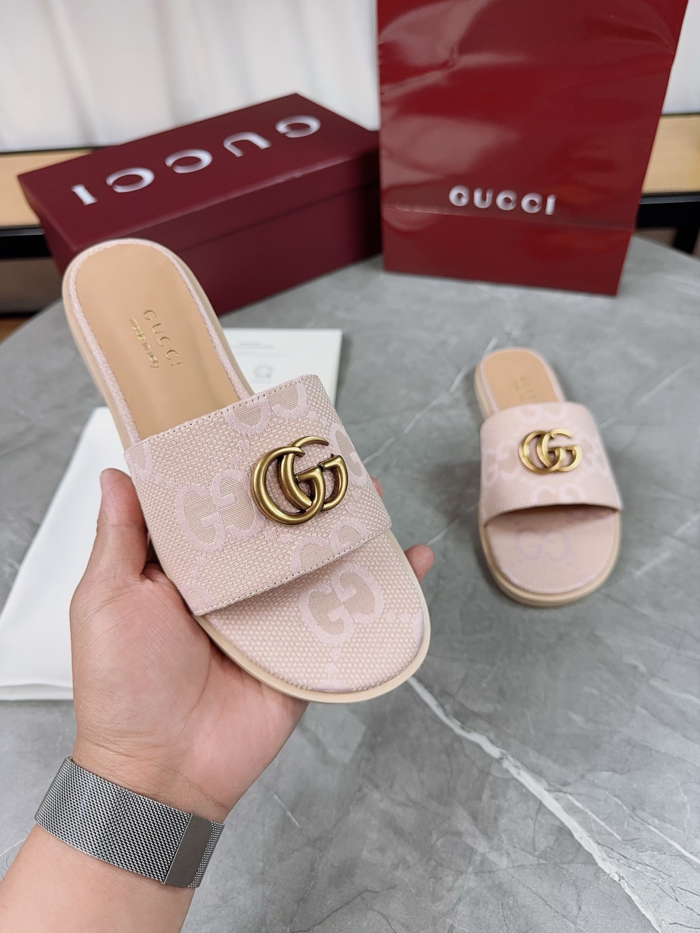 Gucci Women's Flat Pink GG Slides Sandals, Iconic Style & Comfort for Ladies