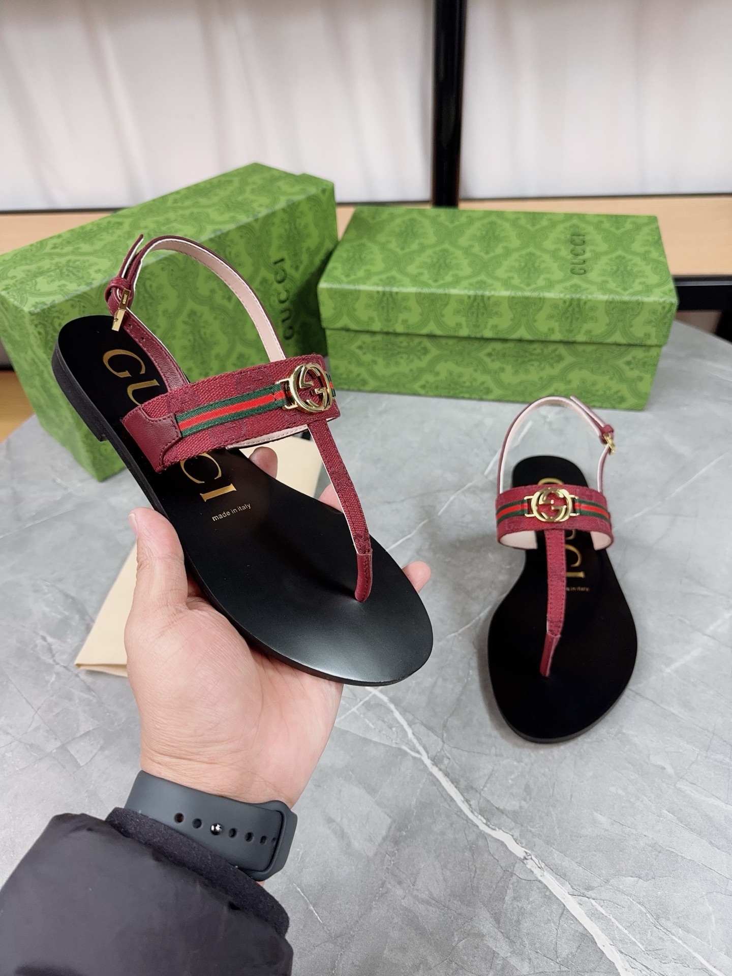 Gucci Women's Leather Thong Sandals with Iconic Web and Adjustable Strap