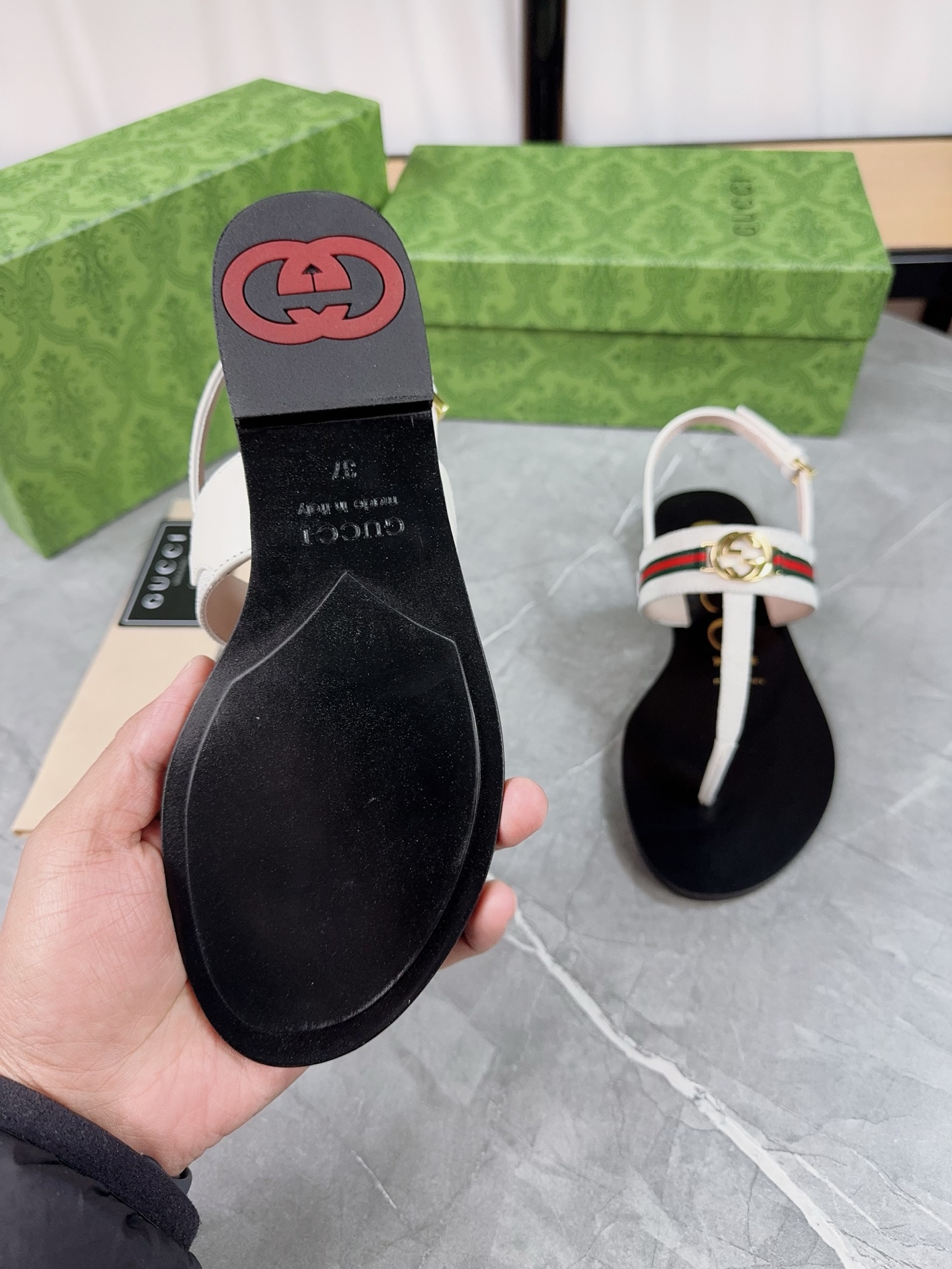 Gucci Women's Leather Thong Sandals with Web and Interlocking G Hardware 6 i1741359614516 2485 0 5