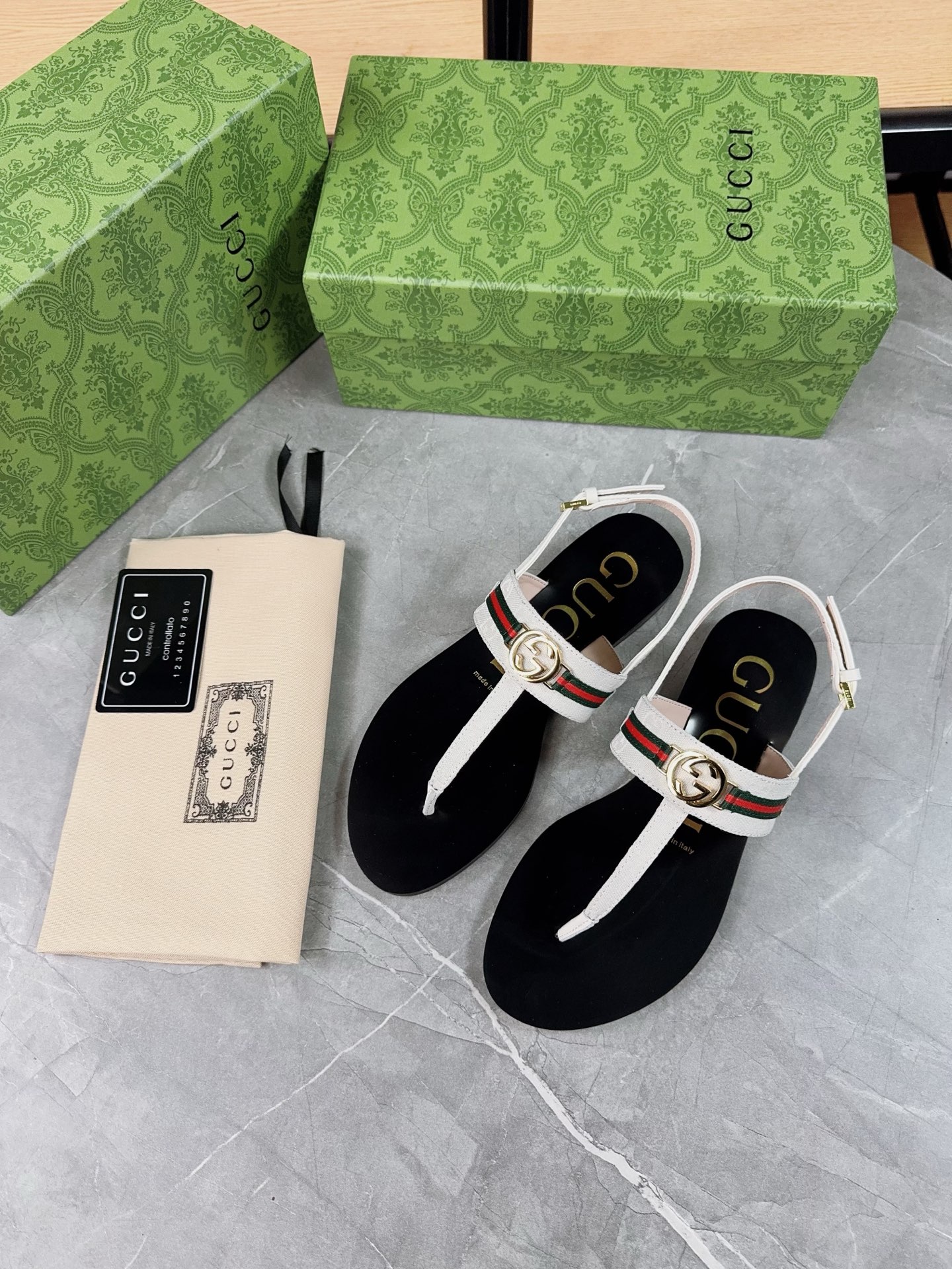 Gucci Women's Leather Thong Sandals with Web and Interlocking G Hardware 4 i1741359614548 8920 0 2