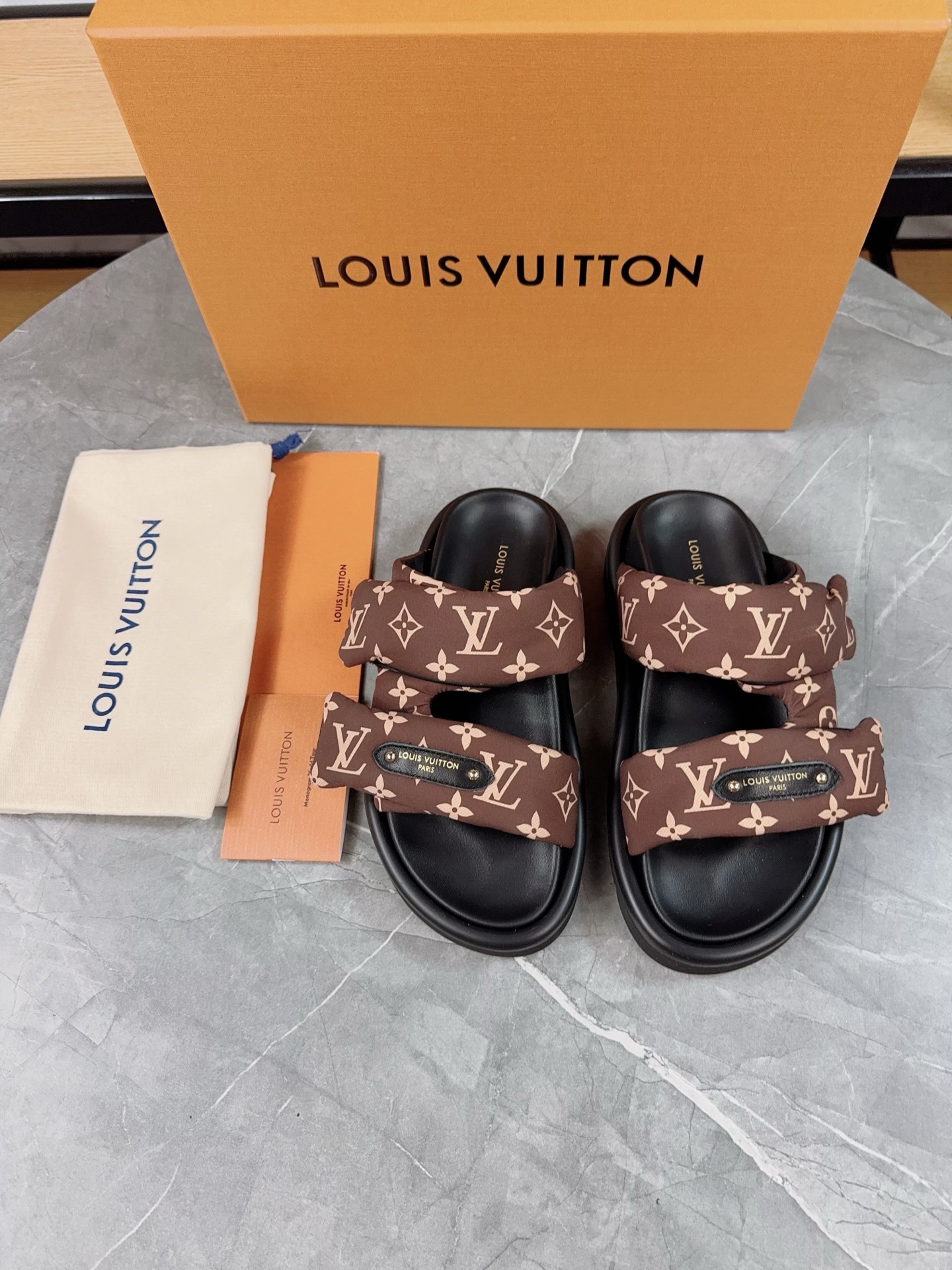Louis Vuitton Pool Pillow Comfort Flat Sandal Monogram Embossed Slides 7 i1742032020365 6815 0 6