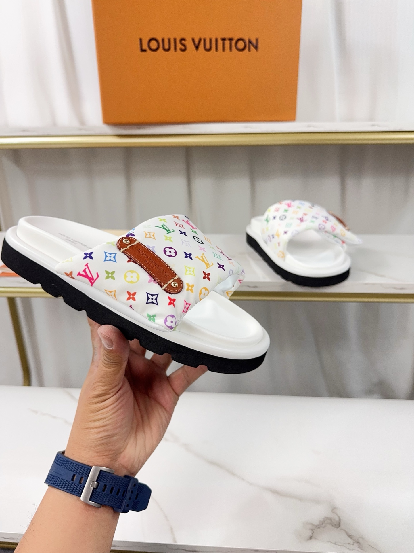 Louis Vuitton Pool Pillow Comfort Flat Sandal with Monogram, White 7 i1742363613843 8374 0 6