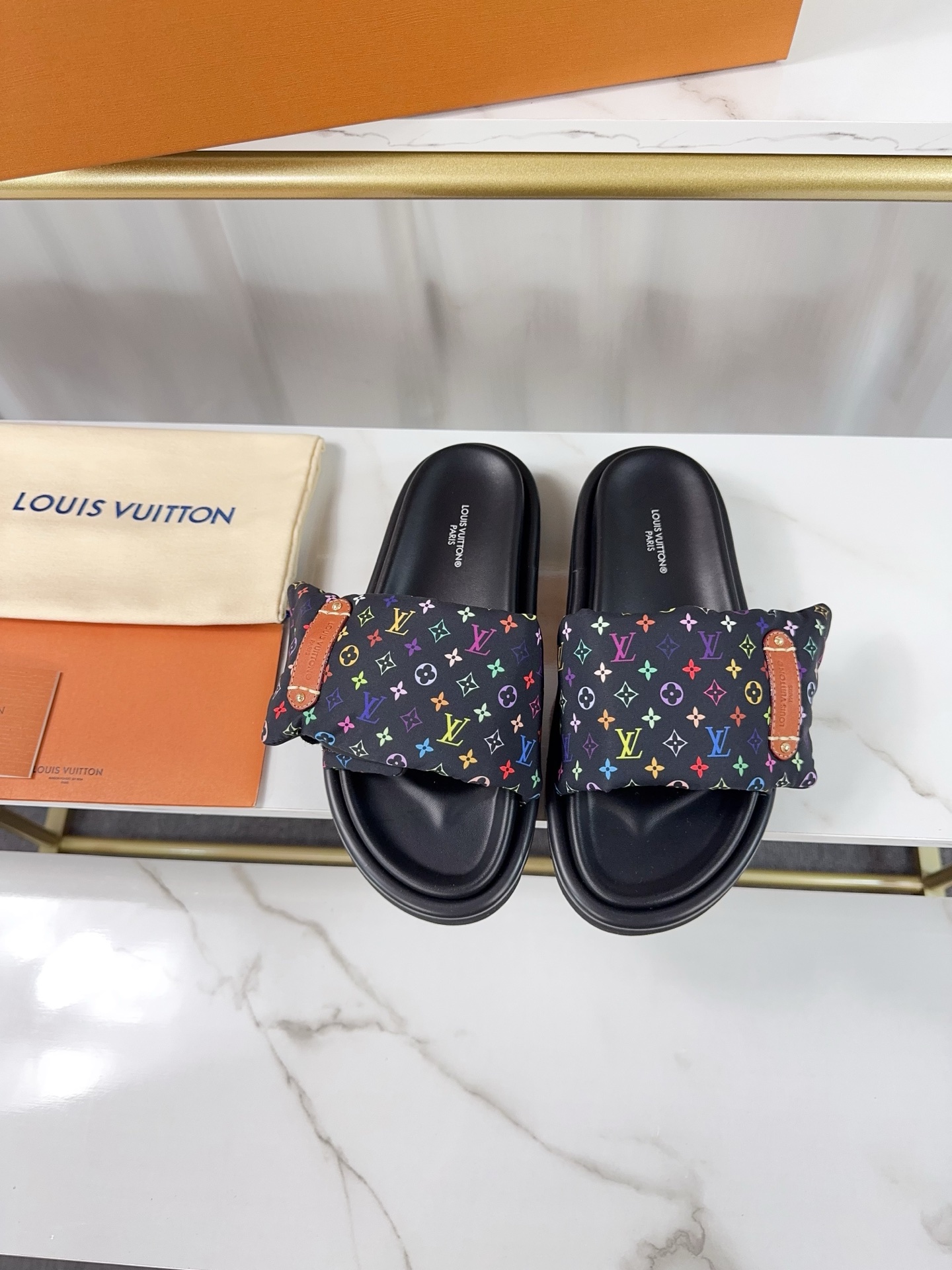 Louis Vuitton Pool Pillow Comfort Flat Sandal Monogram Fabric 3 i1742363633073 4029 0 1