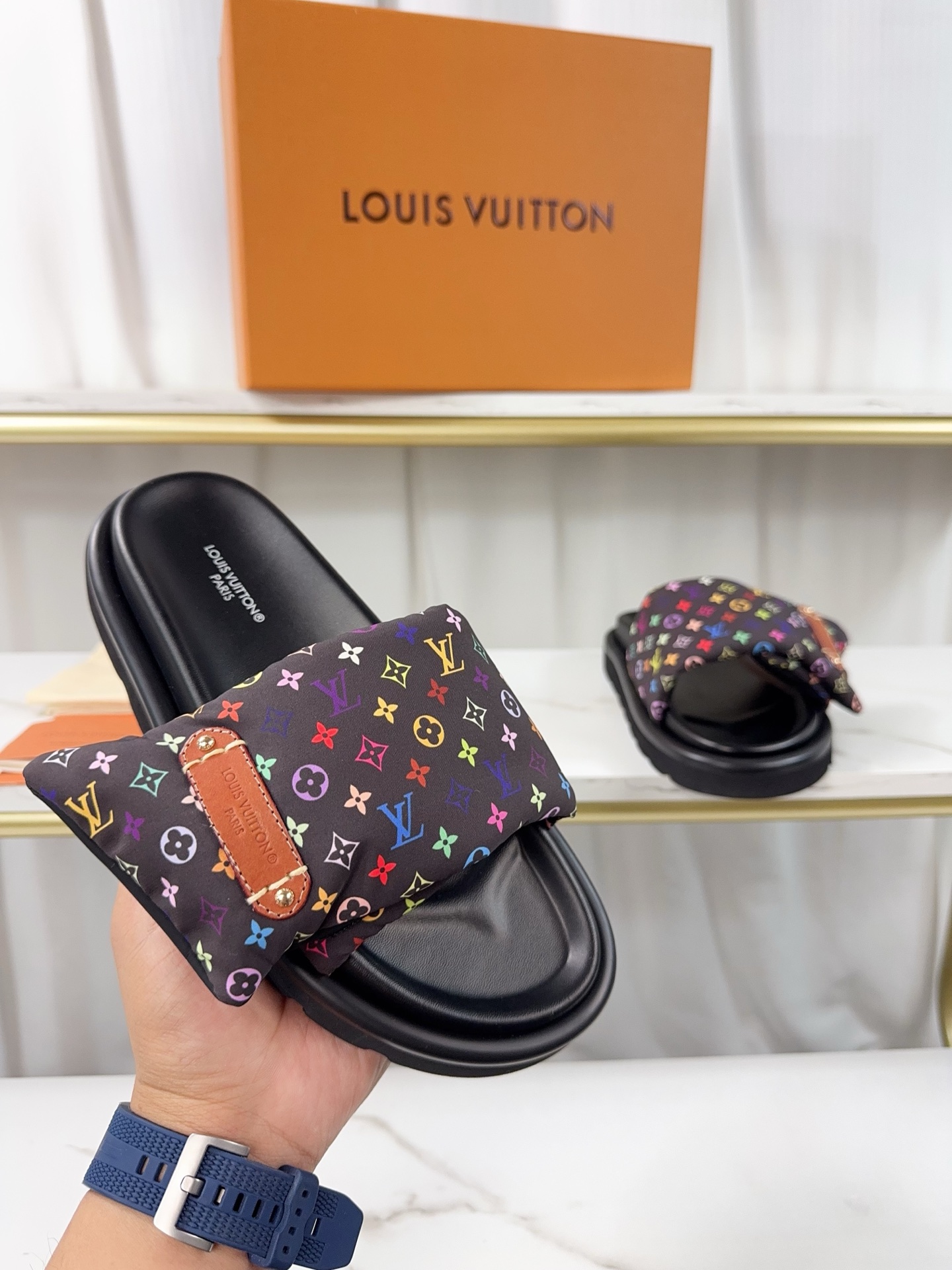 Louis Vuitton Pool Pillow Comfort Flat Sandal Monogram Fabric 2 i1742363651396 8058 0 8