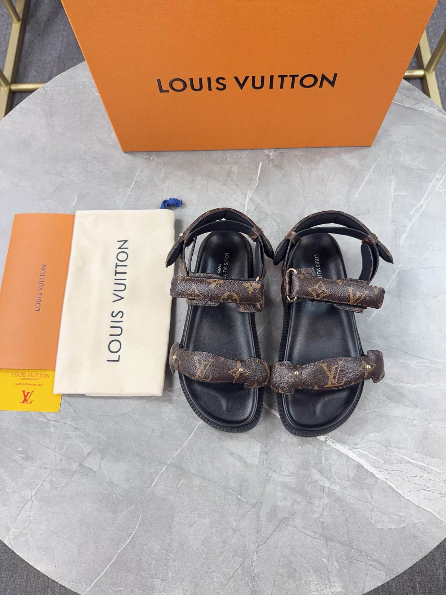 Louis Vuitton 2025 Spring/Summer Sandals - Premium Quality, Stylish Design 3 i1743066321248 3978 0 1