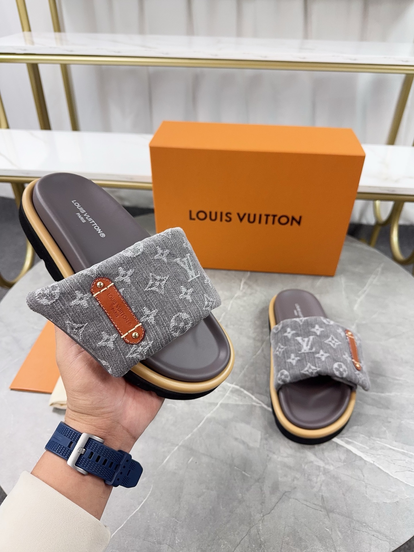 Louis Vuitton Pool Pillow Comfort Flat Sandal with Monogram Fabric, Grey 10 i1743332056091 107 0 8