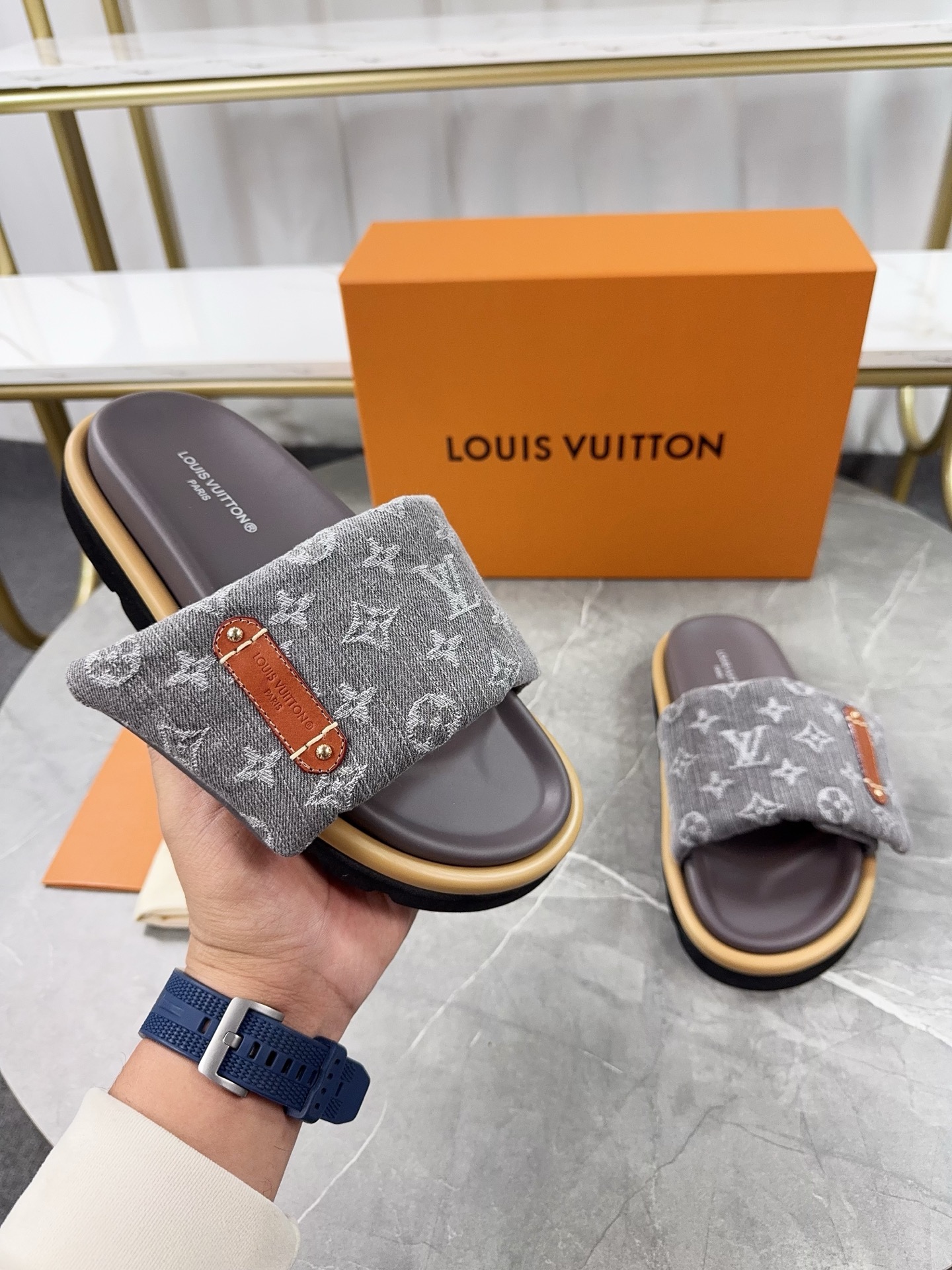 Louis Vuitton Pool Pillow Comfort Flat Sandal with Monogram Fabric, Grey 6 i1743332058714 4212 0 4