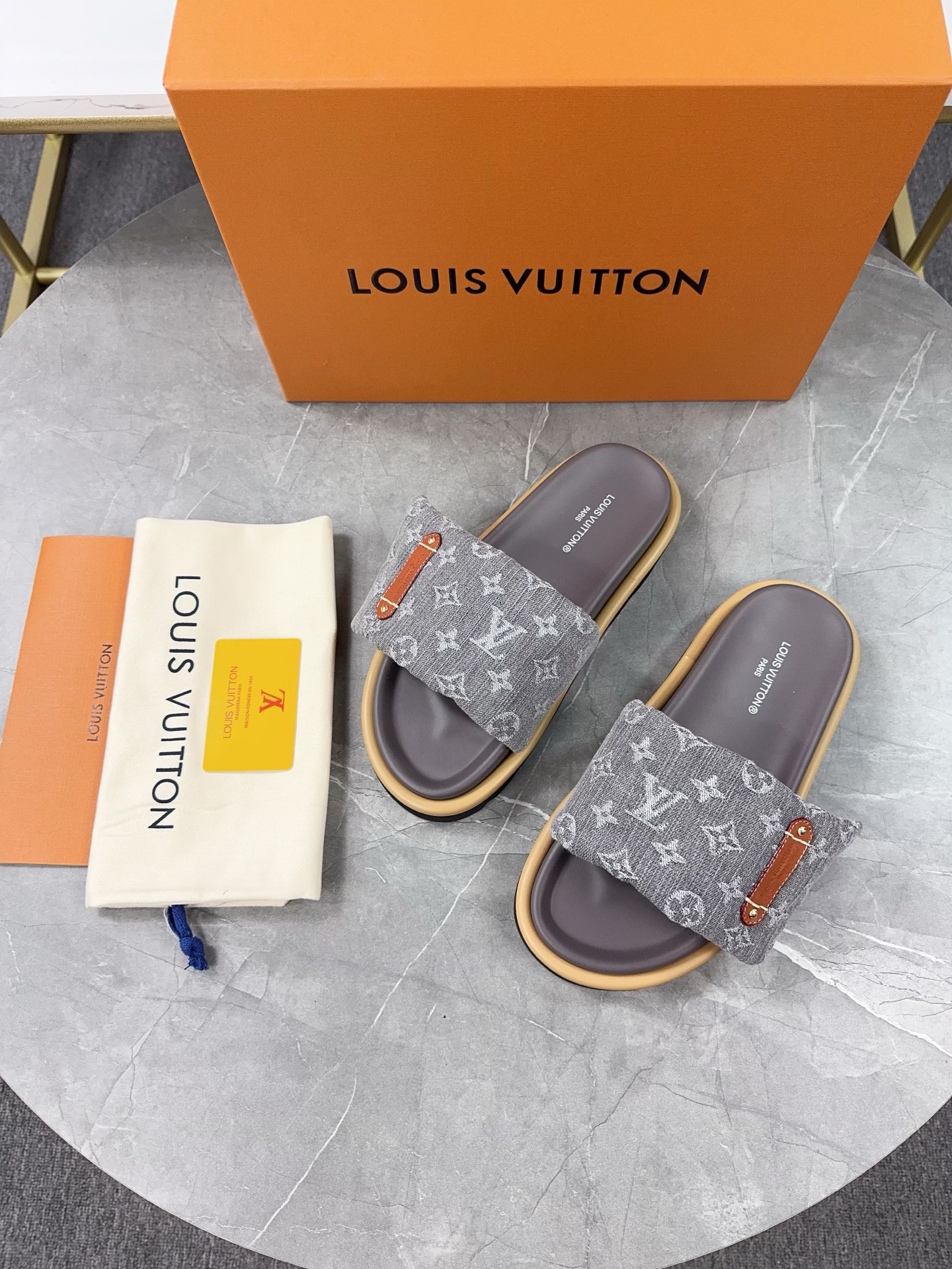 Louis Vuitton Pool Pillow Comfort Flat Sandal with Monogram Fabric, Grey 4 i1743332058738 1696 0 1