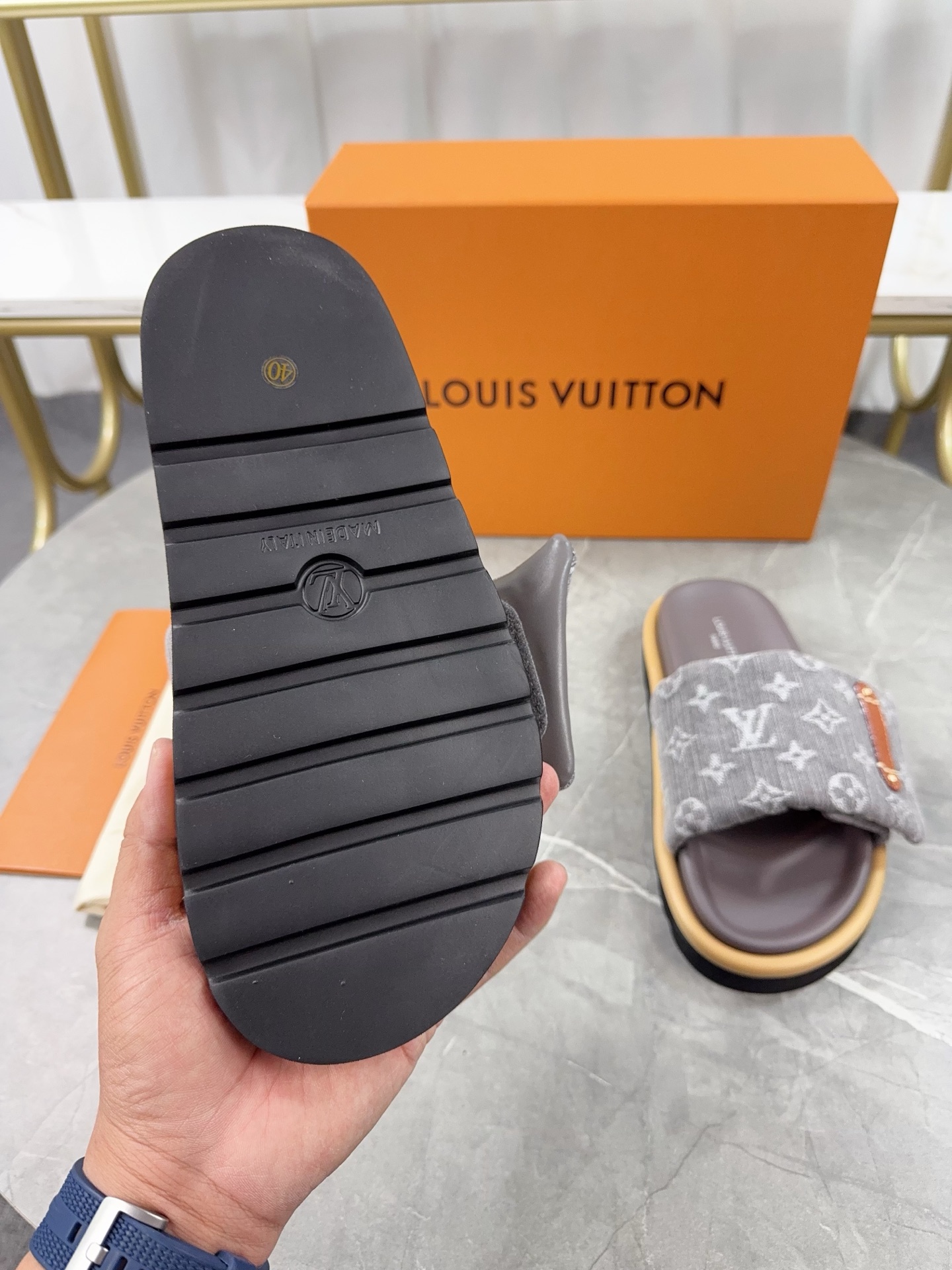 Louis Vuitton Pool Pillow Comfort Flat Sandal with Monogram Fabric, Grey 9 i1743332058771 7284 0 7