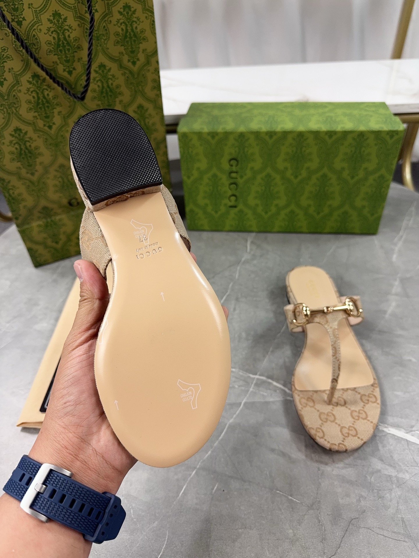 Gucci Women's Thong Sandals with GG Pattern and Horsebit Detail 8 i1743673328675 9144 0 7