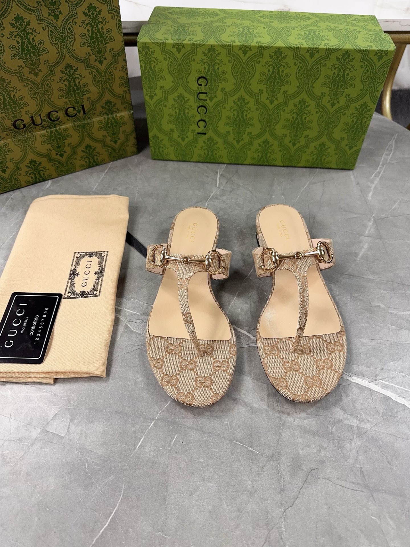 Gucci Women's Thong Sandals with GG Pattern and Horsebit Detail 6 i1743673328679 7509 0 4