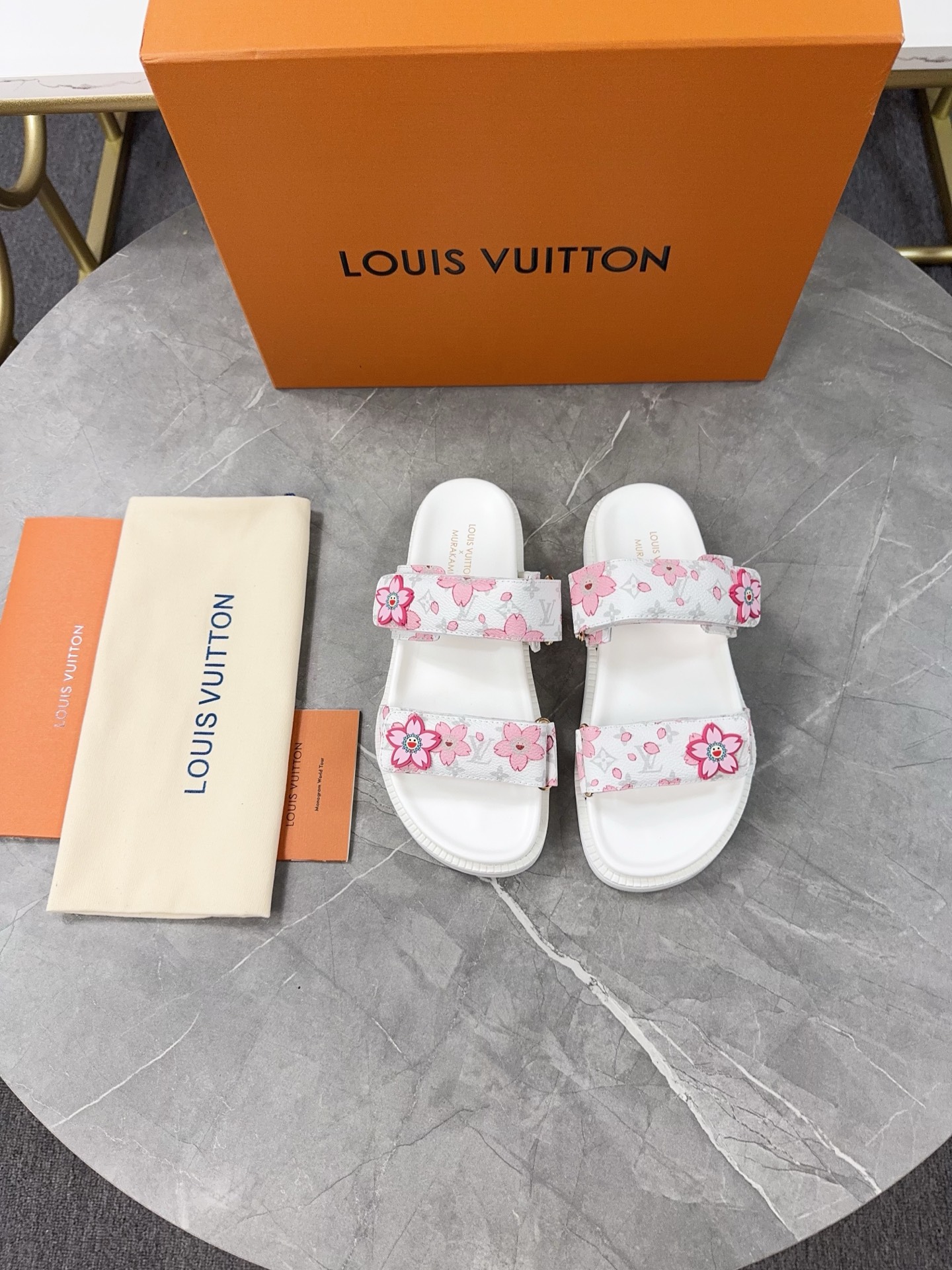 Louis Vuitton 2025 Spring/Summer Peach Blossom Sandals - Stylish & Comfortable 3 i1744871578697 6860 0 1