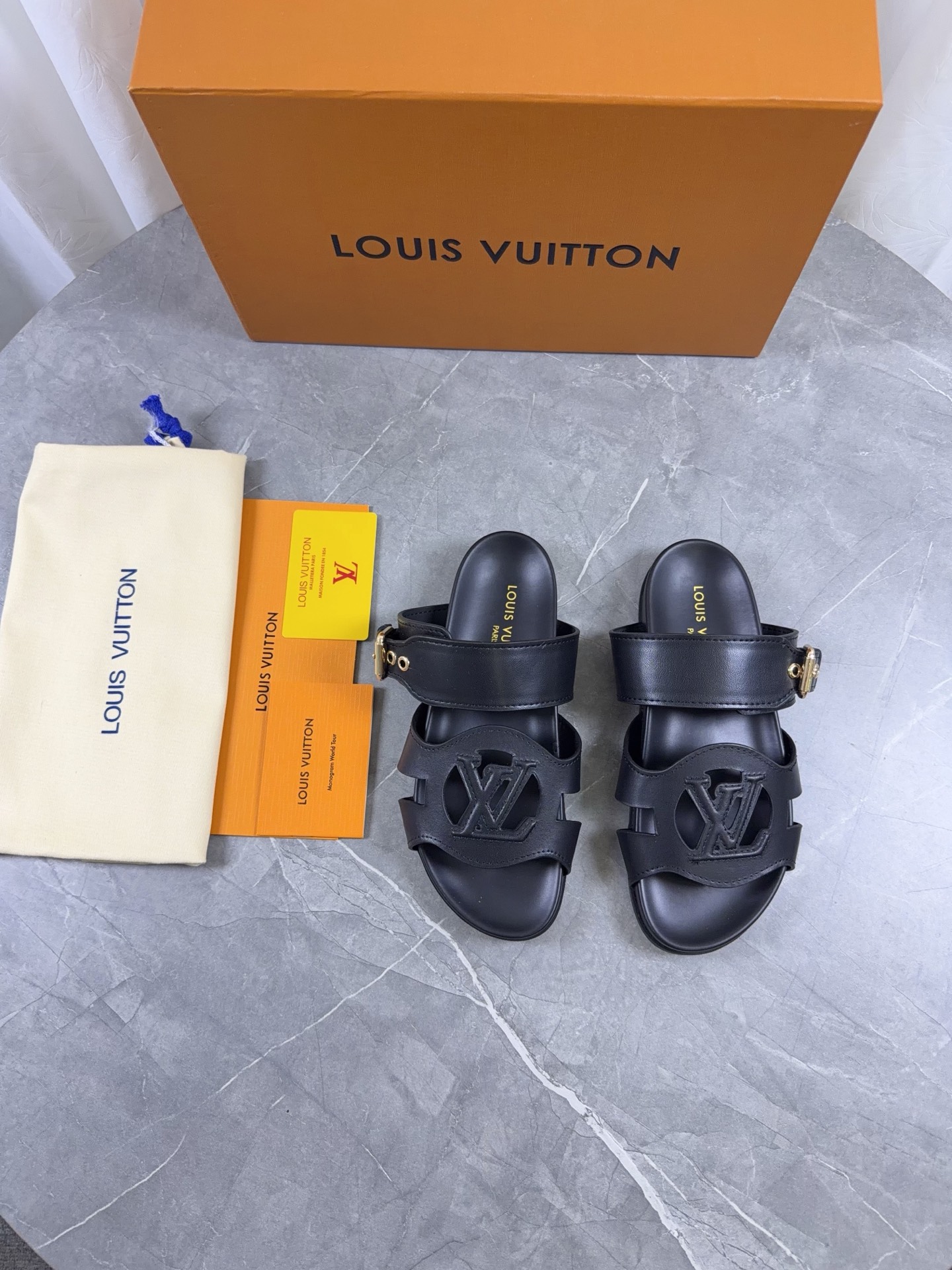 LV Style Leather Men's Shoes Lookbook Reference image 2