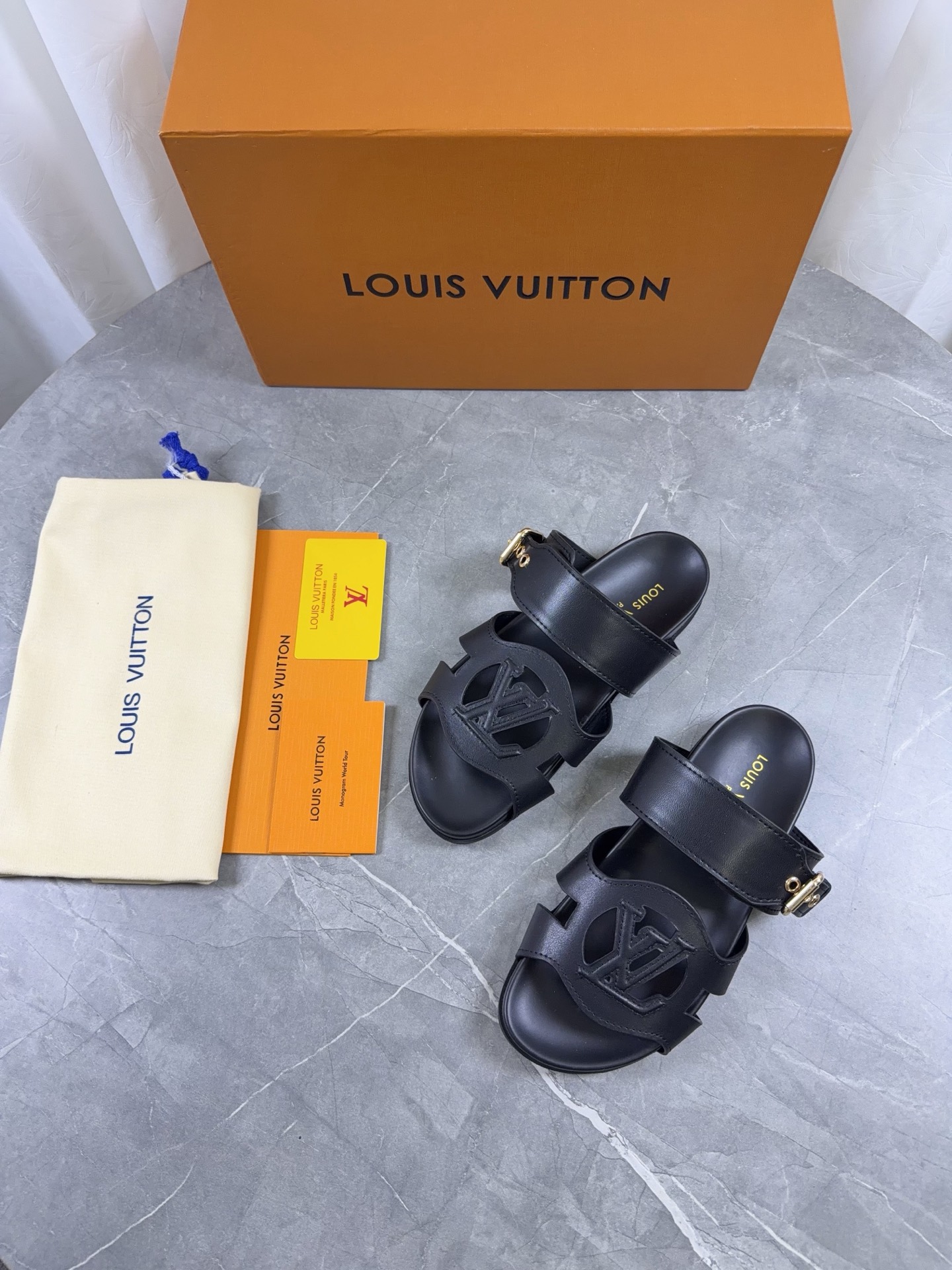 LV Style Leather Men's Shoes style reference detail image 3 from source 766790