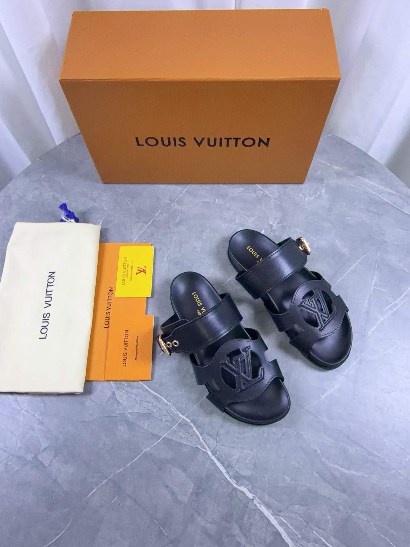 LV Style Leather Men's Shoes style reference detail image 4 from source 766790