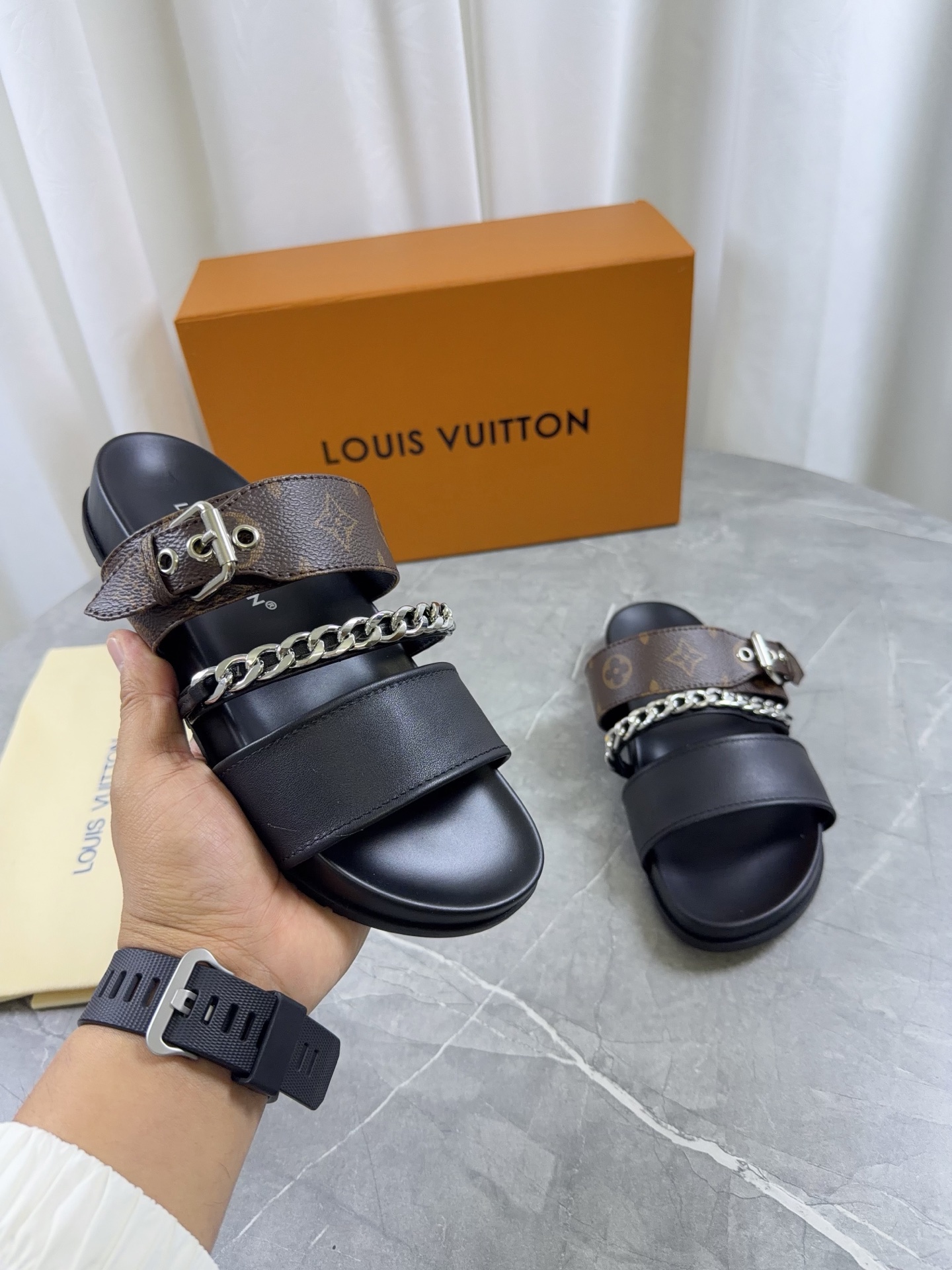 LV Style Leather Men's Shoes style reference detail image 4 from source 766791
