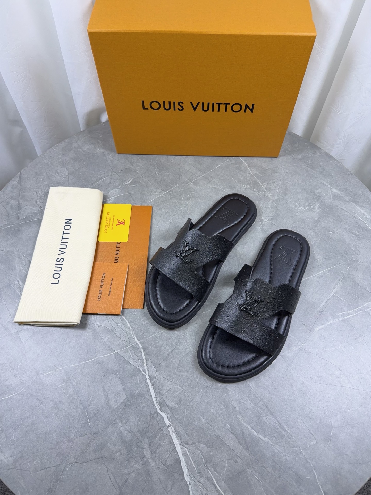 LV Style Leather Men's Shoes Lookbook Reference image 2
