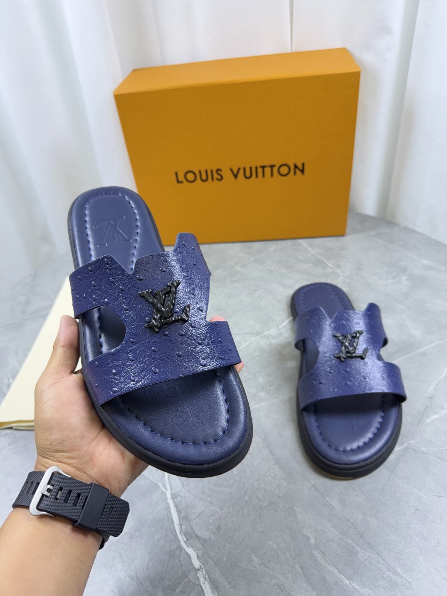 LV Style Leather Men's Shoes style reference detail image 6 from source 766796