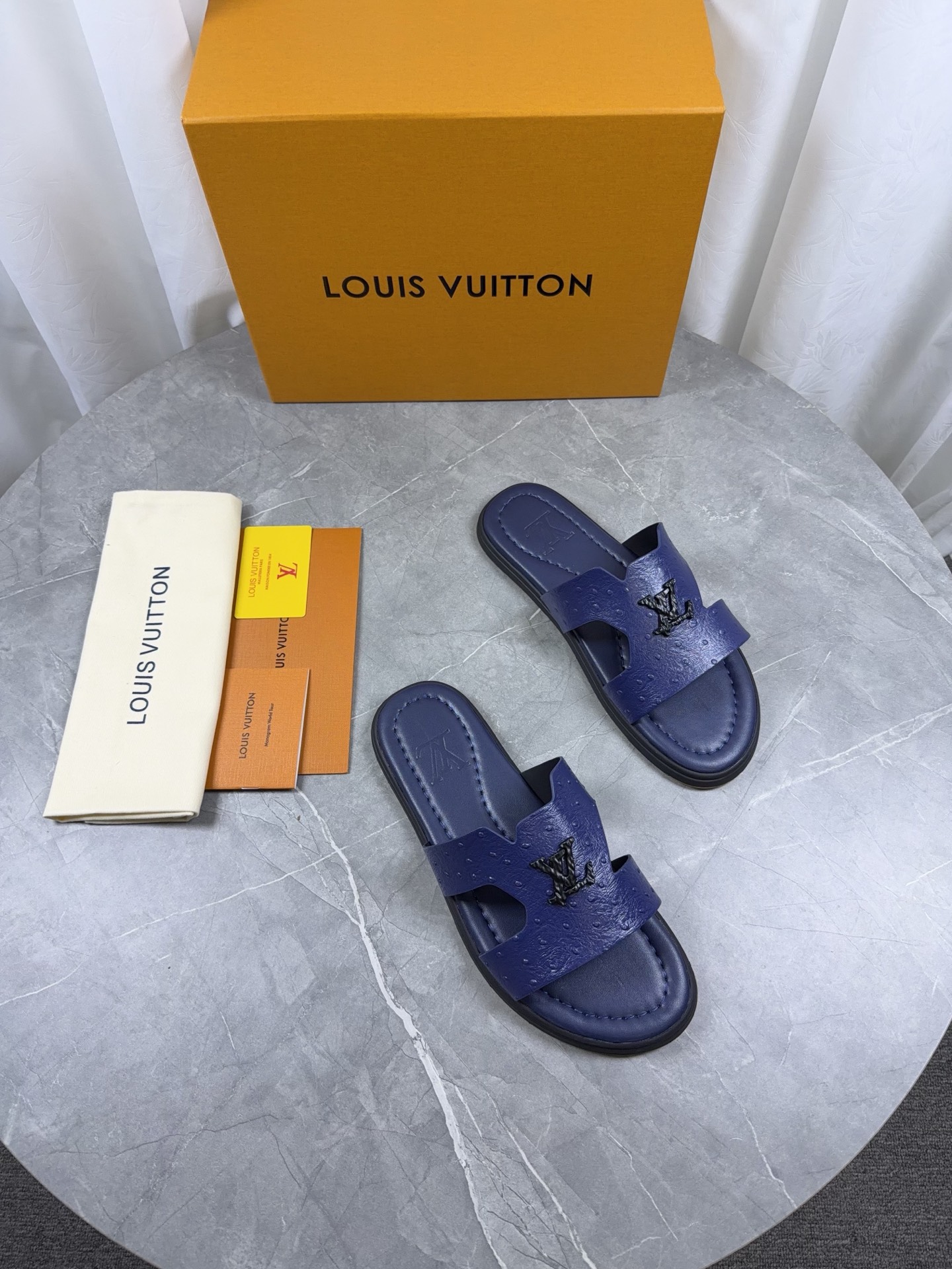 LV Style Leather Men's Shoes style reference detail image 8 from source 766796