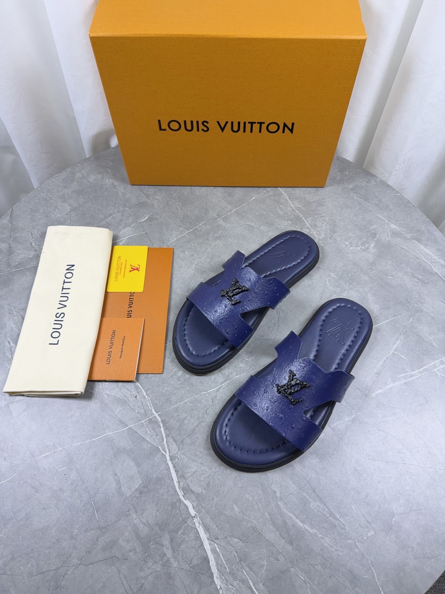 LV Style Leather Men's Shoes style reference detail image 3 from source 766796