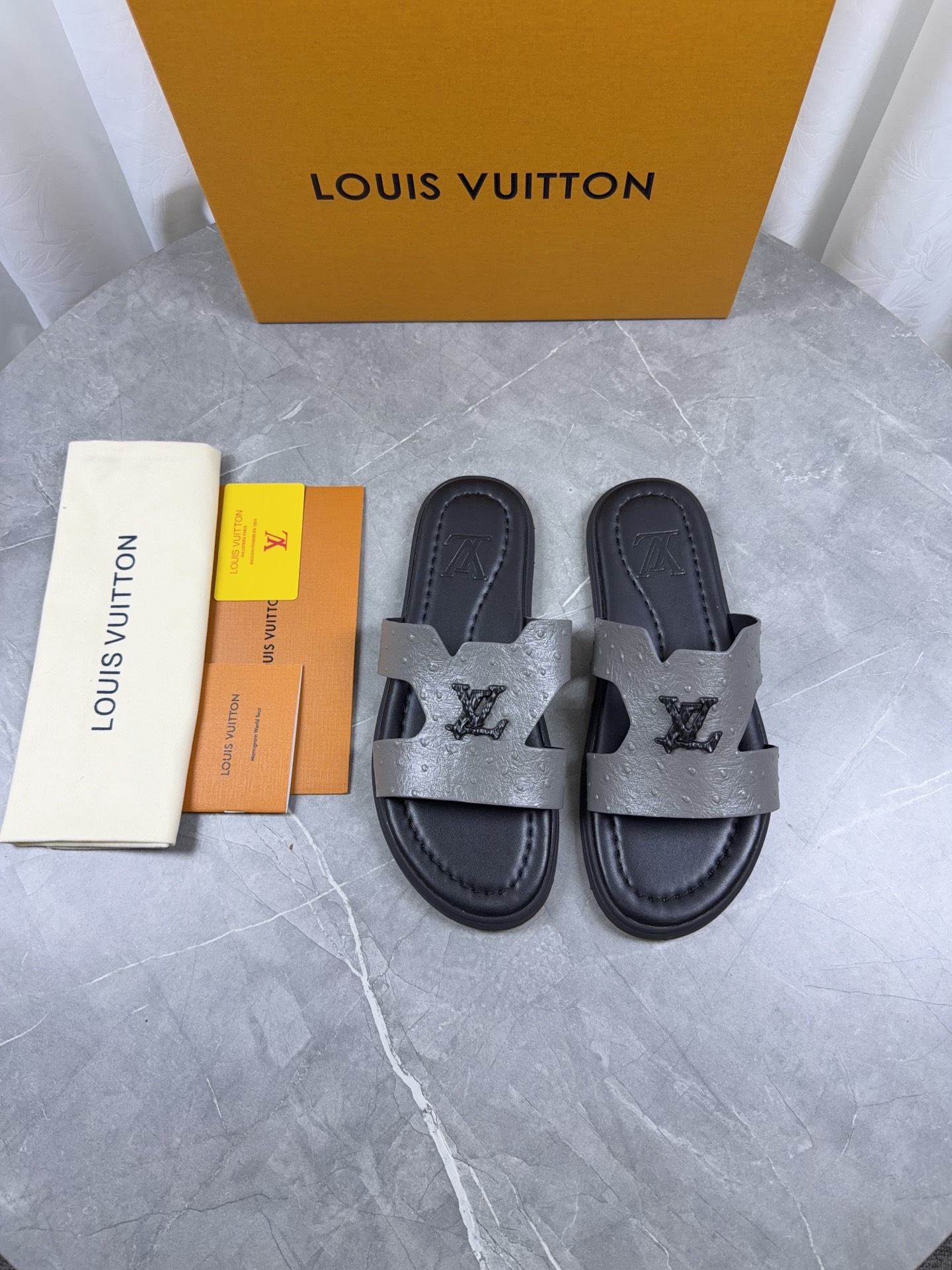 LV Style Leather Men's Shoes Lookbook Reference image 2