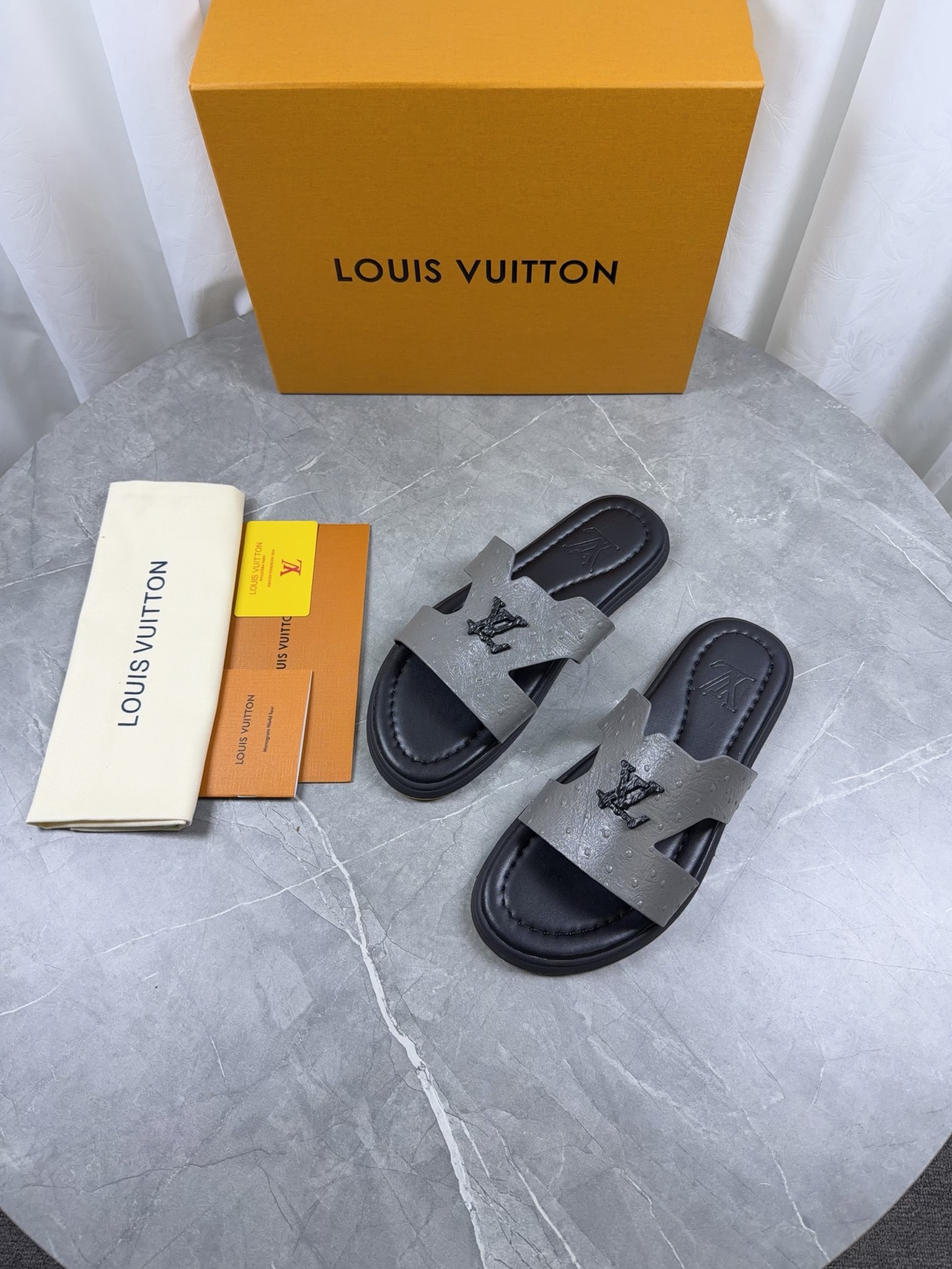 LV Style Leather Men's Shoes style reference detail image 3 from source 766797