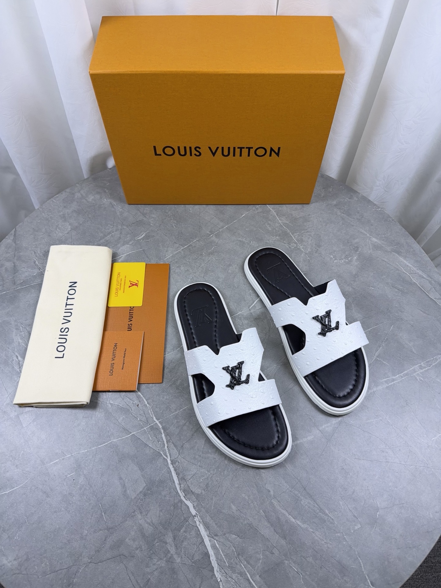 LV Style Leather Men's Shoes style reference detail image 7 from source 766799