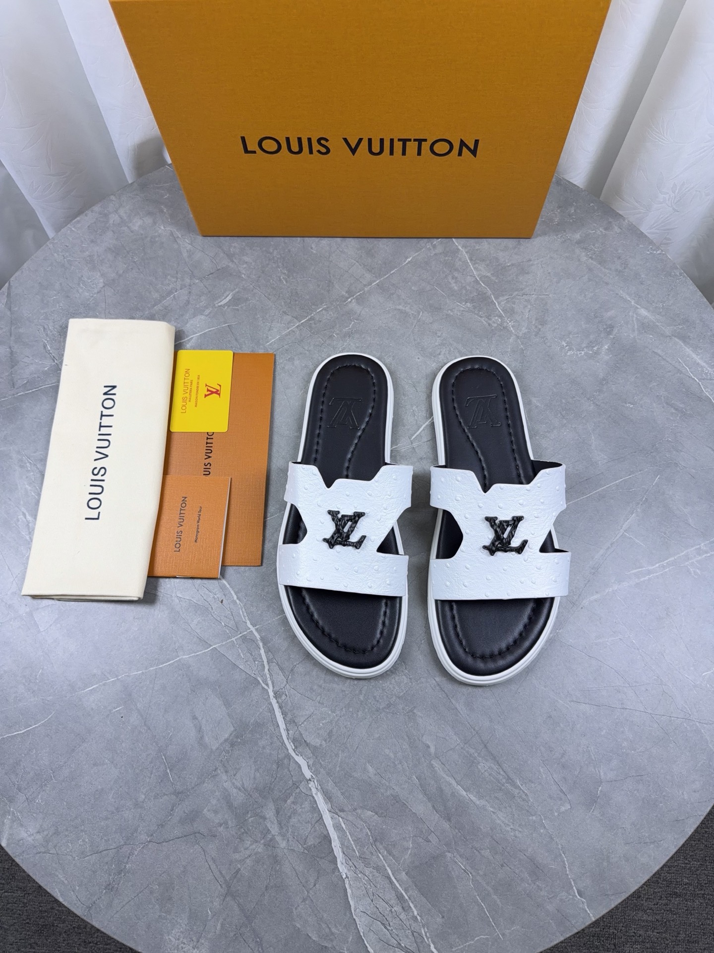 LV Style Leather Men's Shoes Lookbook Reference image 2