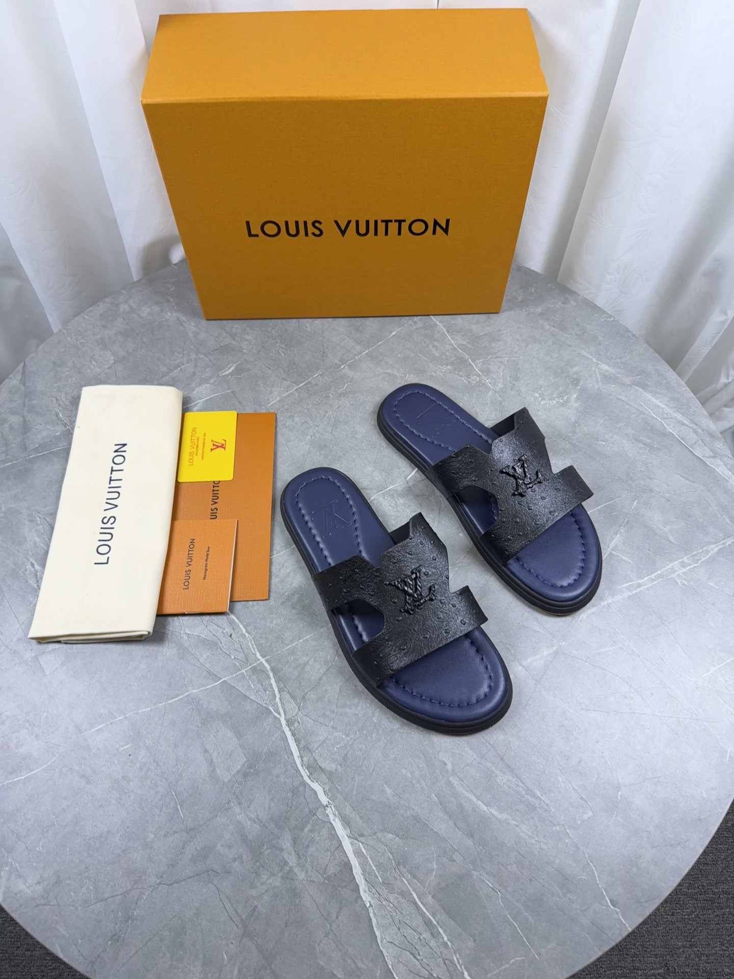 LV Style Leather Men's Shoes style reference detail image 9 from source 766801