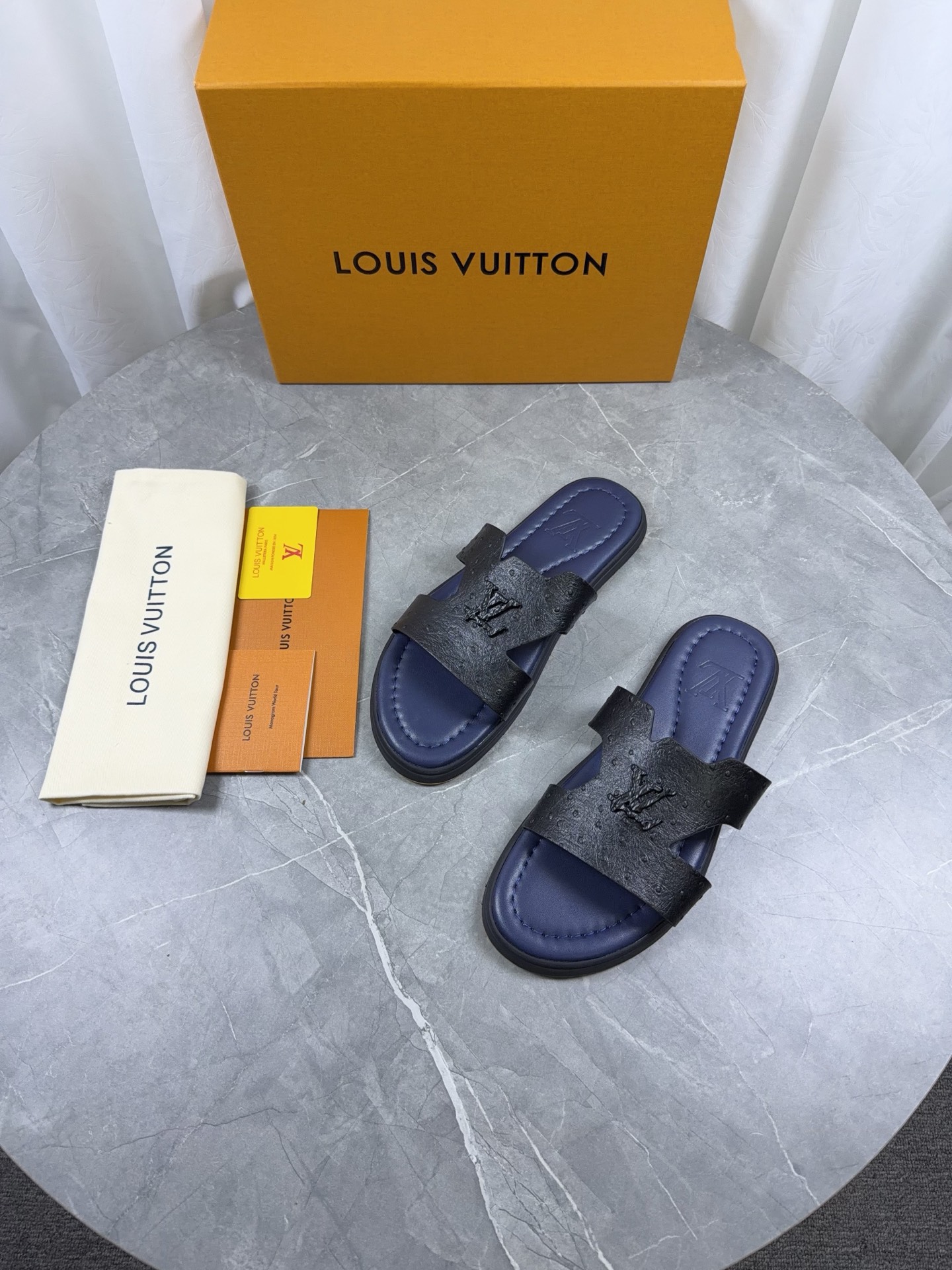 LV Style Leather Men's Shoes style reference detail image 8 from source 766801