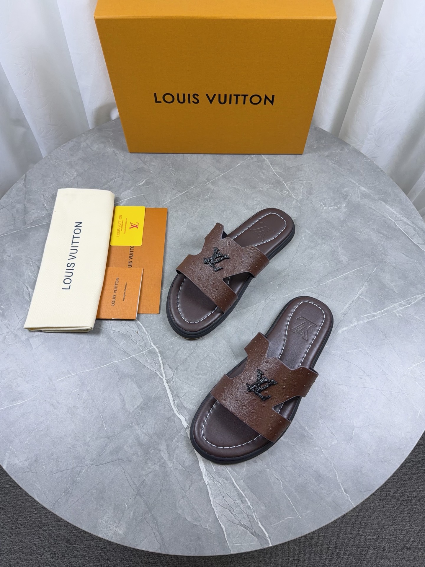 LV Style Leather Men's Shoes style reference detail image 9 from source 766802