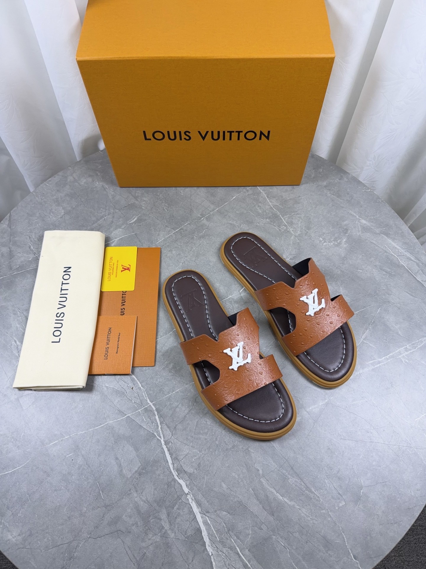 LV Style Leather Men's Shoes style reference detail image 5 from source 766803