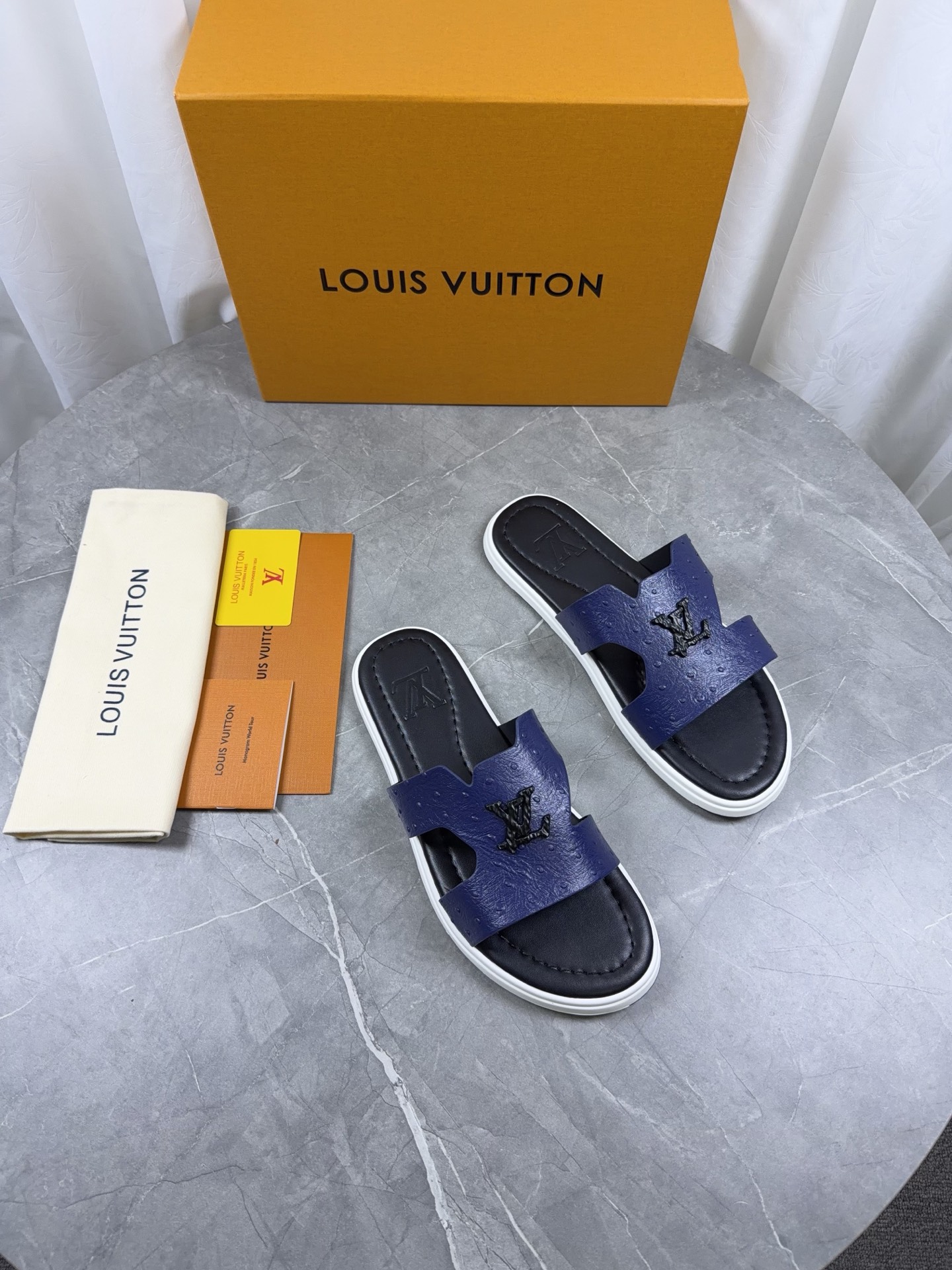 LV Style Leather Men's Shoes style reference detail image 9 from source 766804