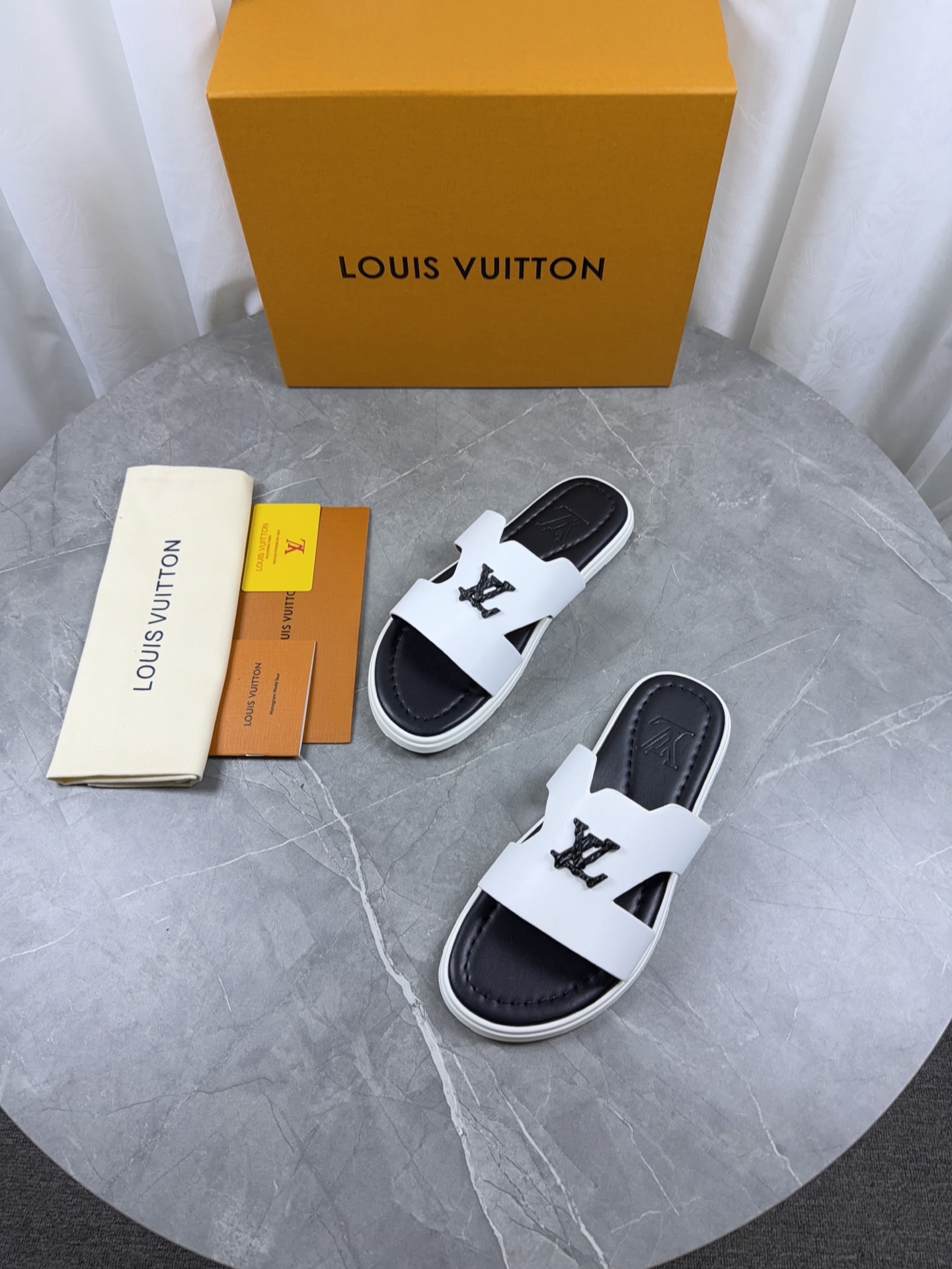 LV Style Leather Men's Shoes style reference detail image 6 from source 766805