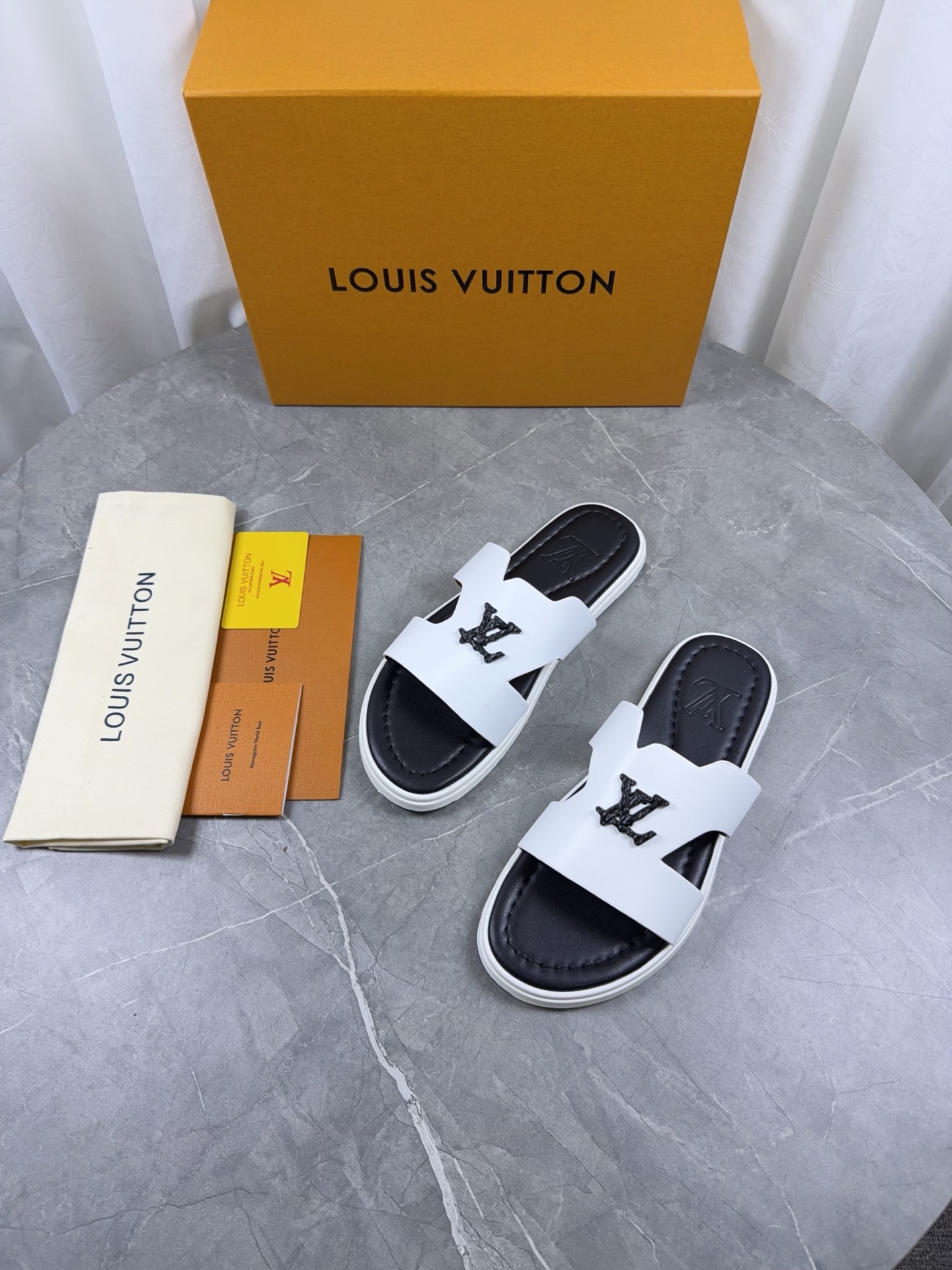 LV Style Leather Men's Shoes style reference detail image 4 from source 766805