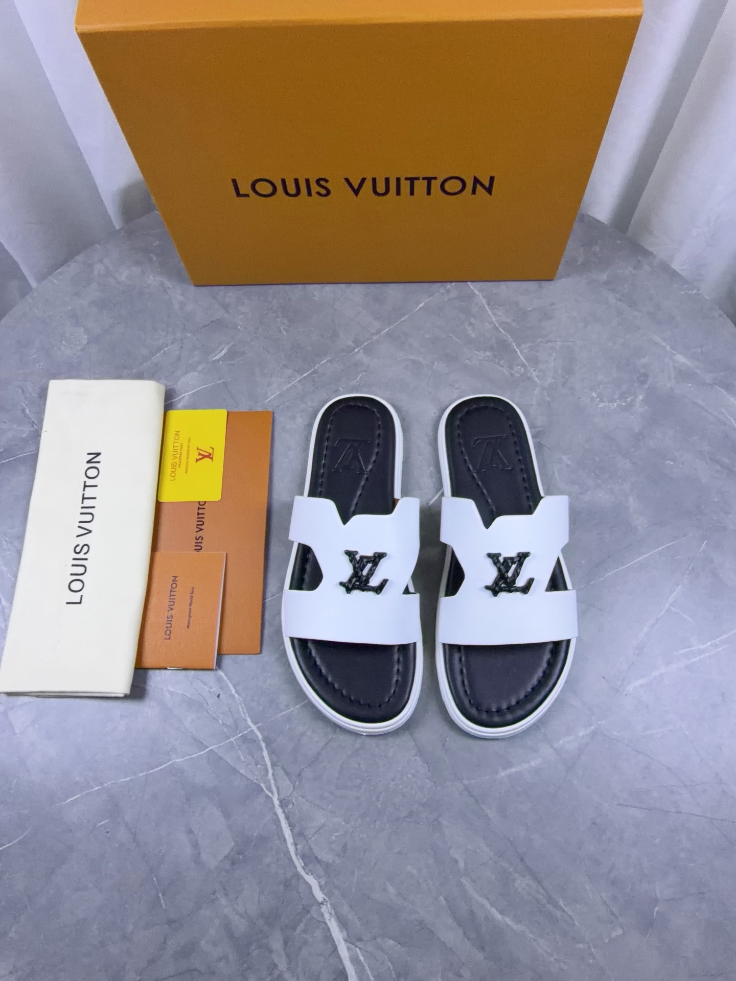 LV Style Leather Men's Shoes Lookbook Reference image 2