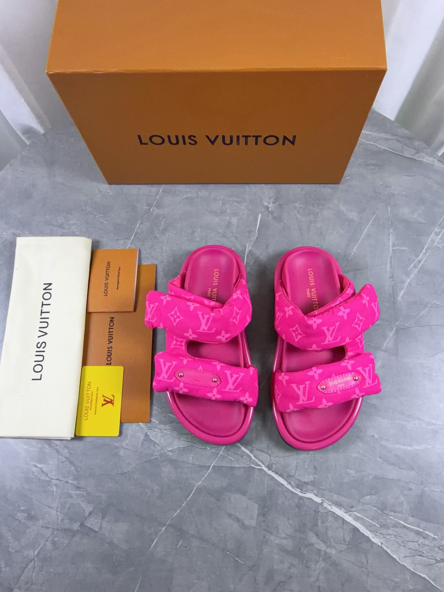 LV Style Leather Men's Shoes Lookbook Reference image 2