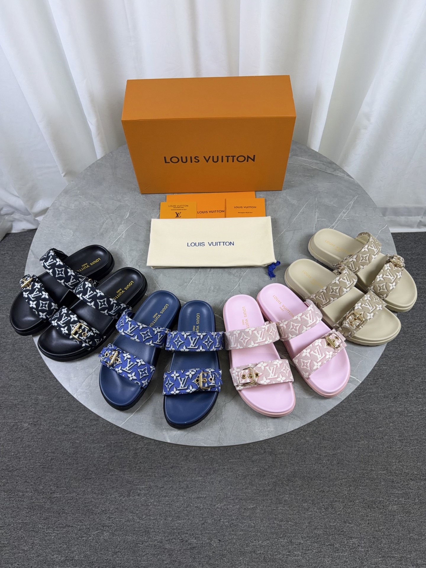 루이비통 신발 130642 Louis Vuitton Shoes