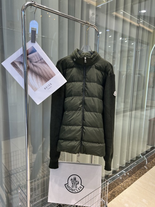 Moncler Men's Knit Panel Down Jacket - Versatile & Unisex Design