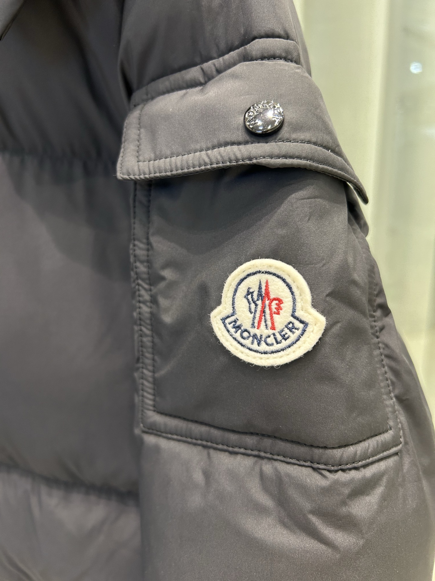 Moncler Fourmines Short Down Jacket - Recycled Nylon, Slim Fit, Detachable Hood 3 i1755273185442 6635 0 1