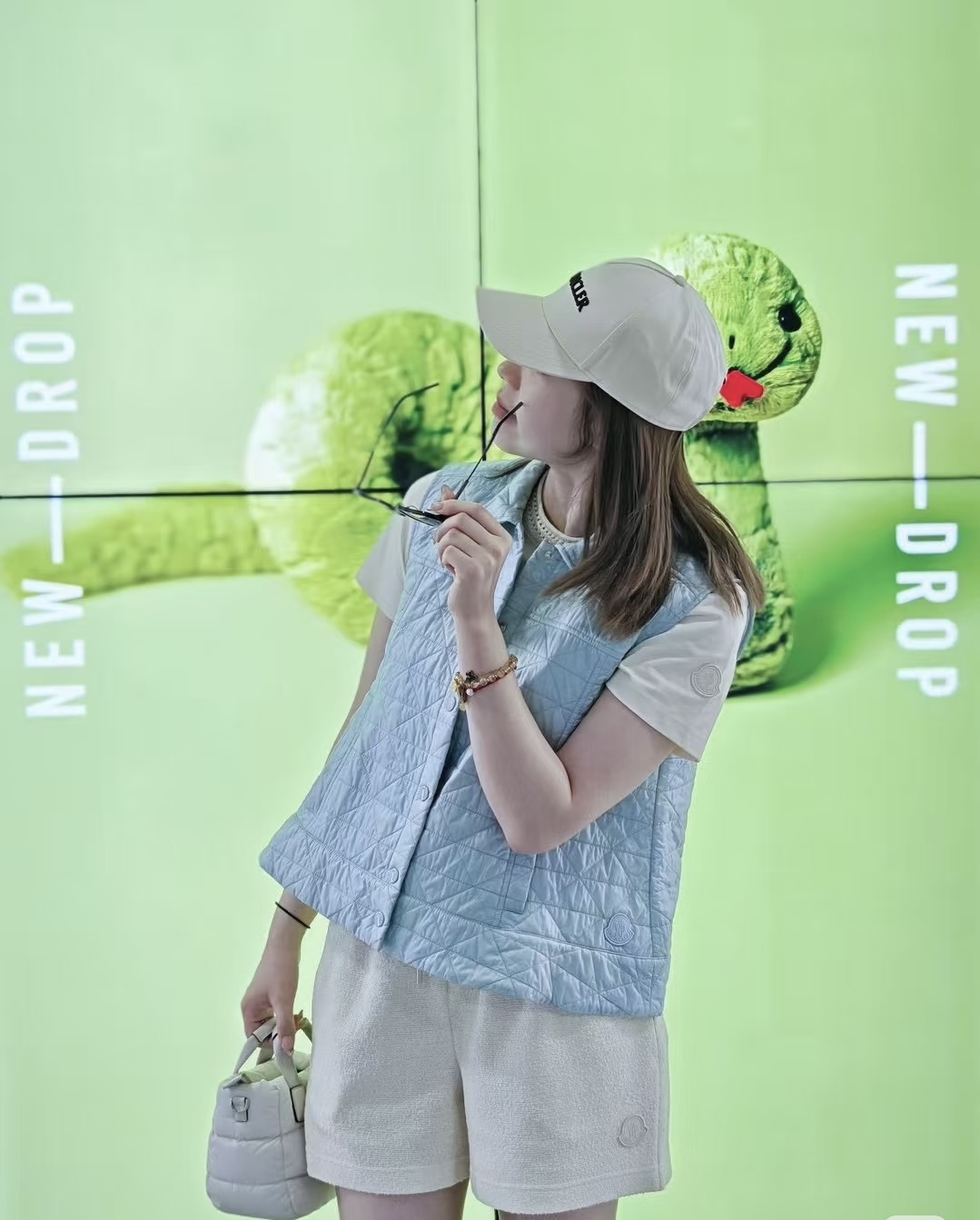 NO:536800,vest, atmospheric fashion, alexander wang19860909马甲,大气时尚,,alexander wang,Women's clothing