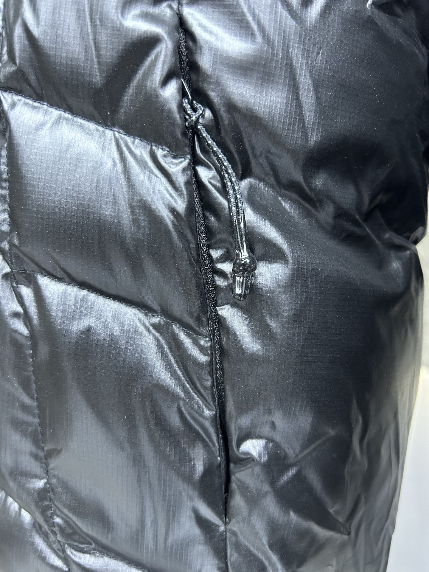 Women's Down Puffer Jacket with Hood - Lightweight & Warm Winter Coat 5 i1758463325120 9906 0 3