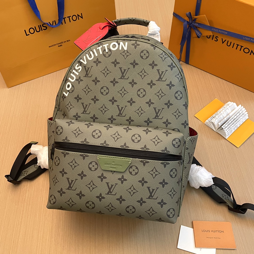 Louis Vuitton LV Discovery Bags Backpack AAA Quality Replica
 Green Monogram Canvas M46802